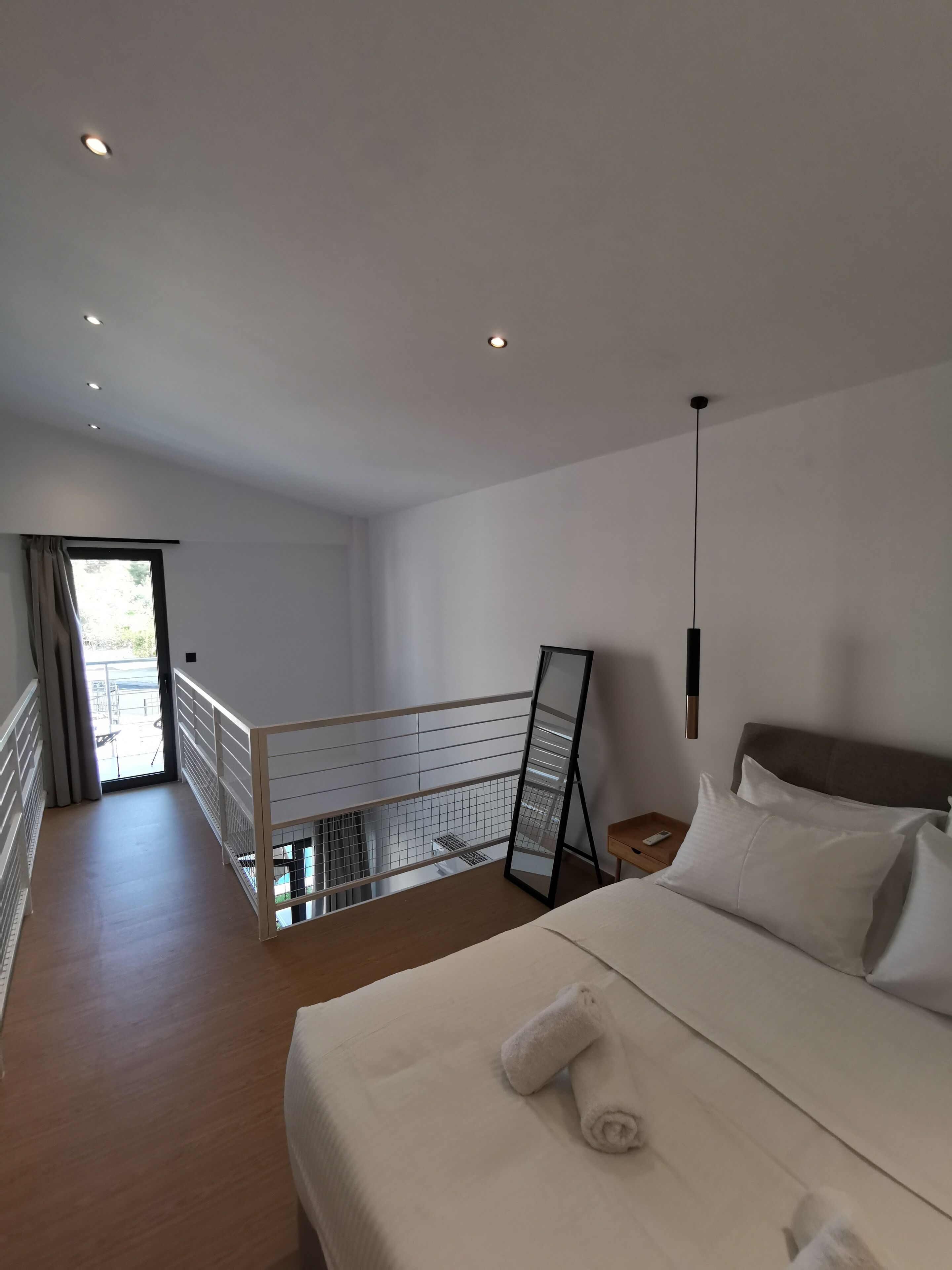 Nek Suites