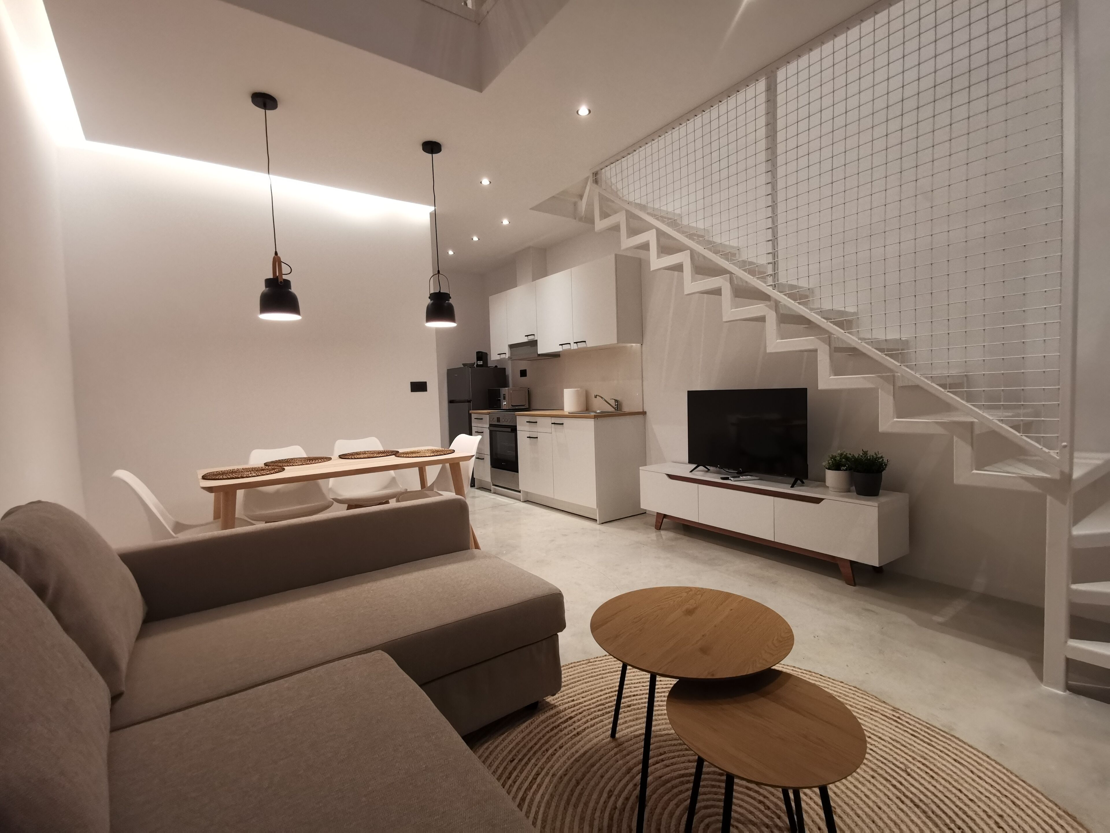 Nek Suites
