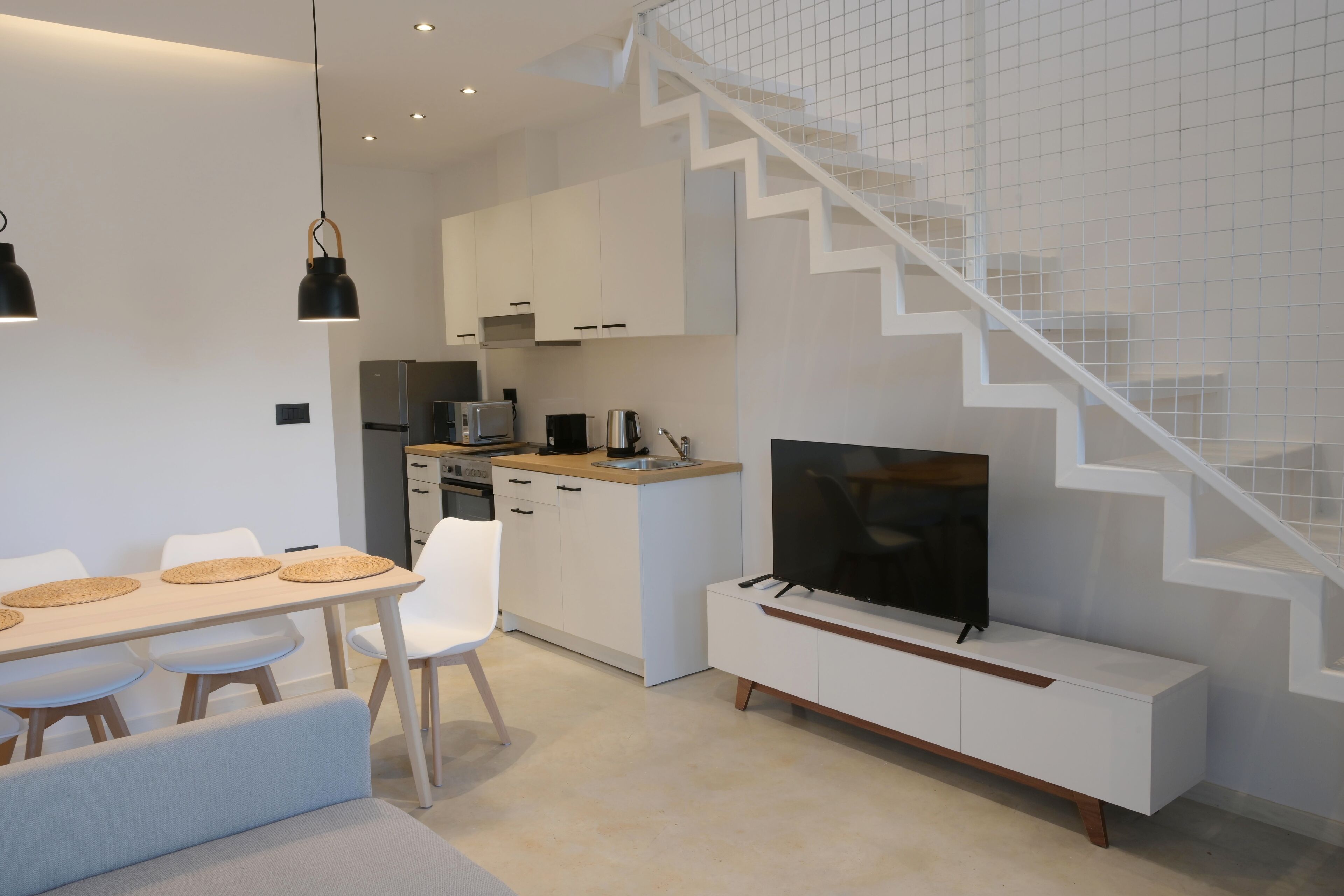 Nek Suites