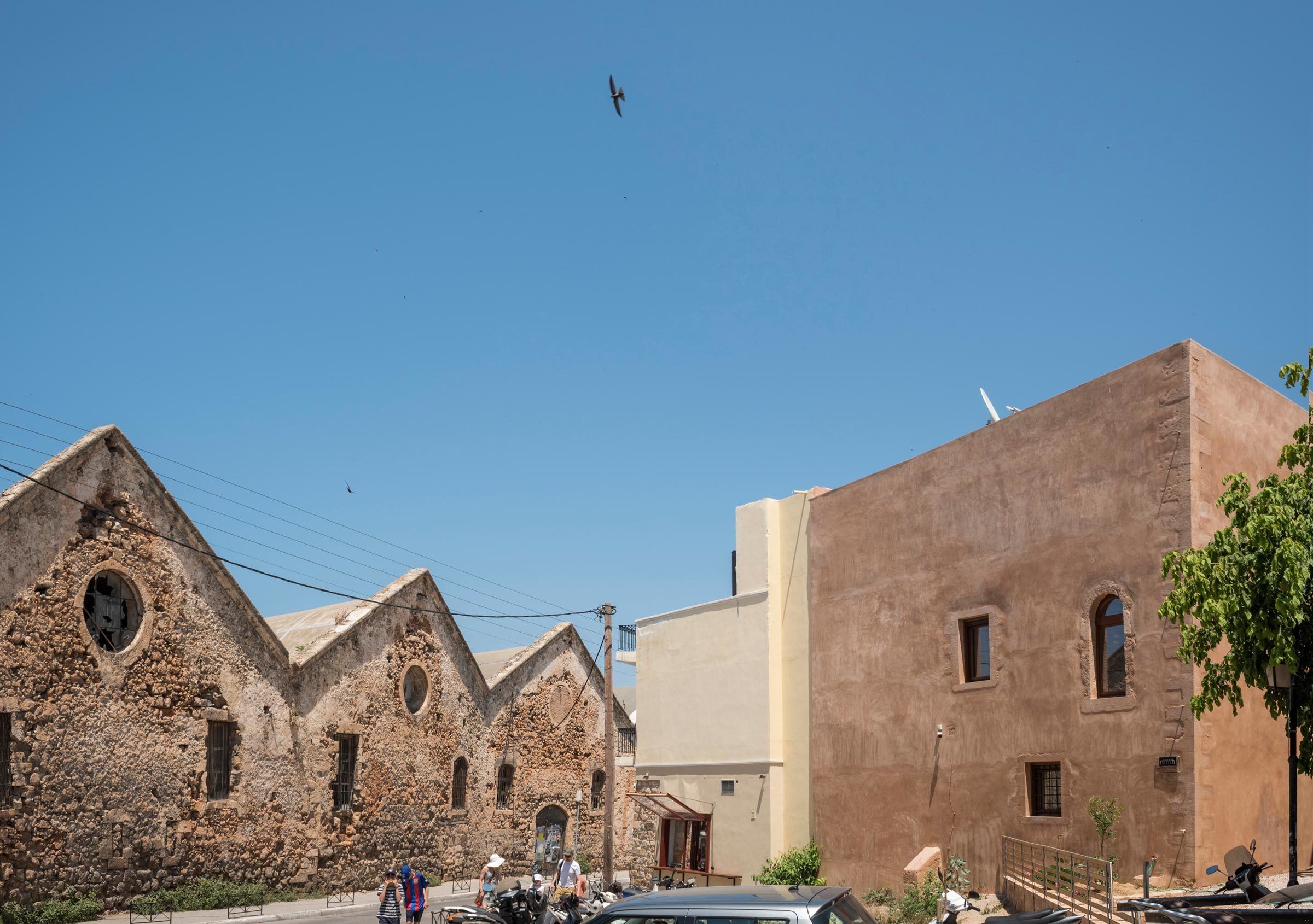 Neoria Houses