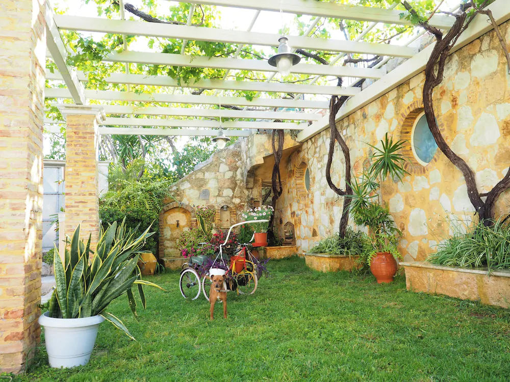 Niko's Art villa