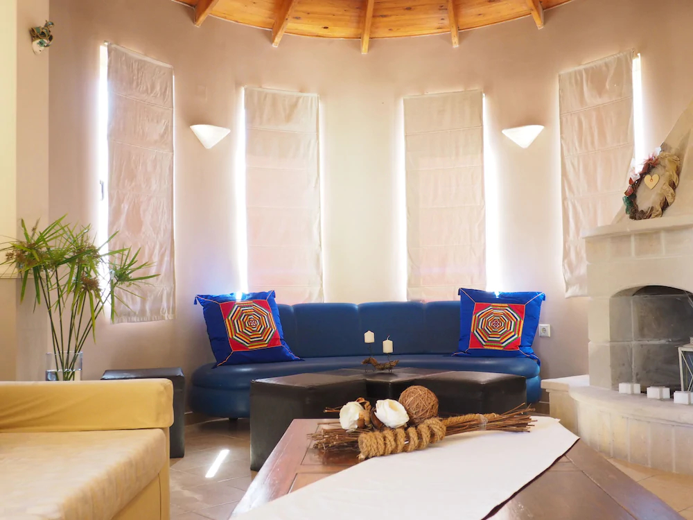 Niko's Art villa