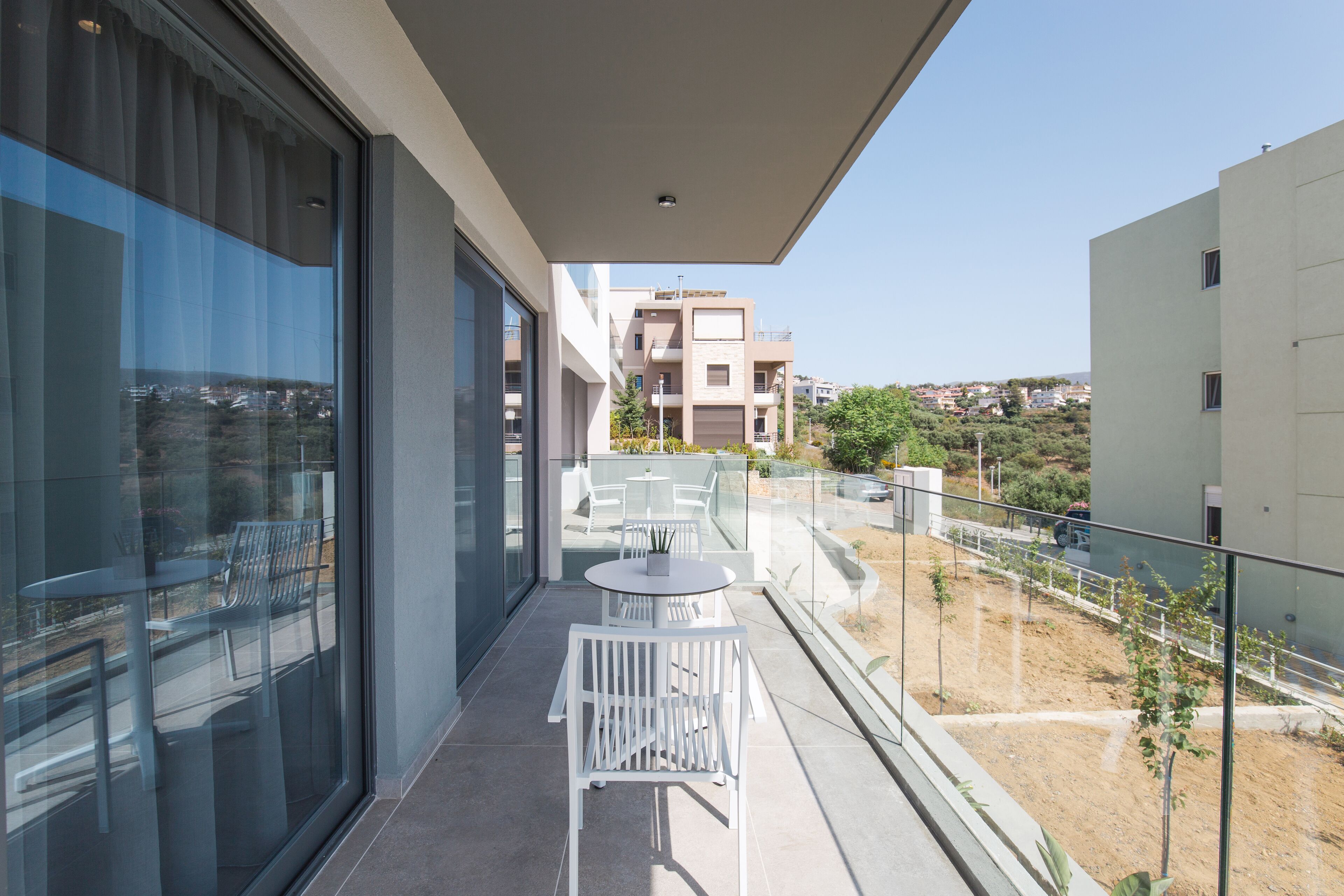 Noemie Luxury Suites