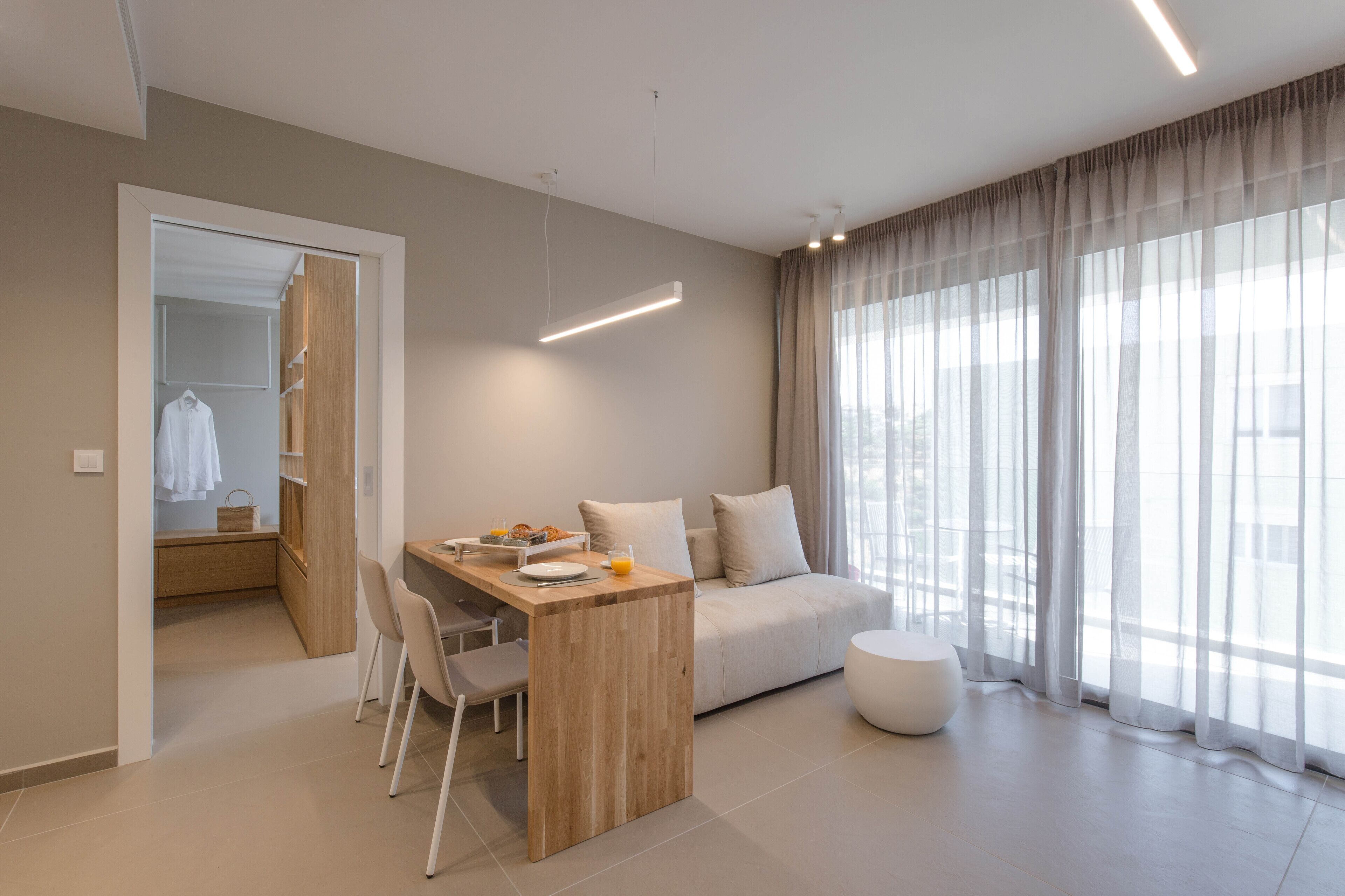 Noemie Luxury Suites