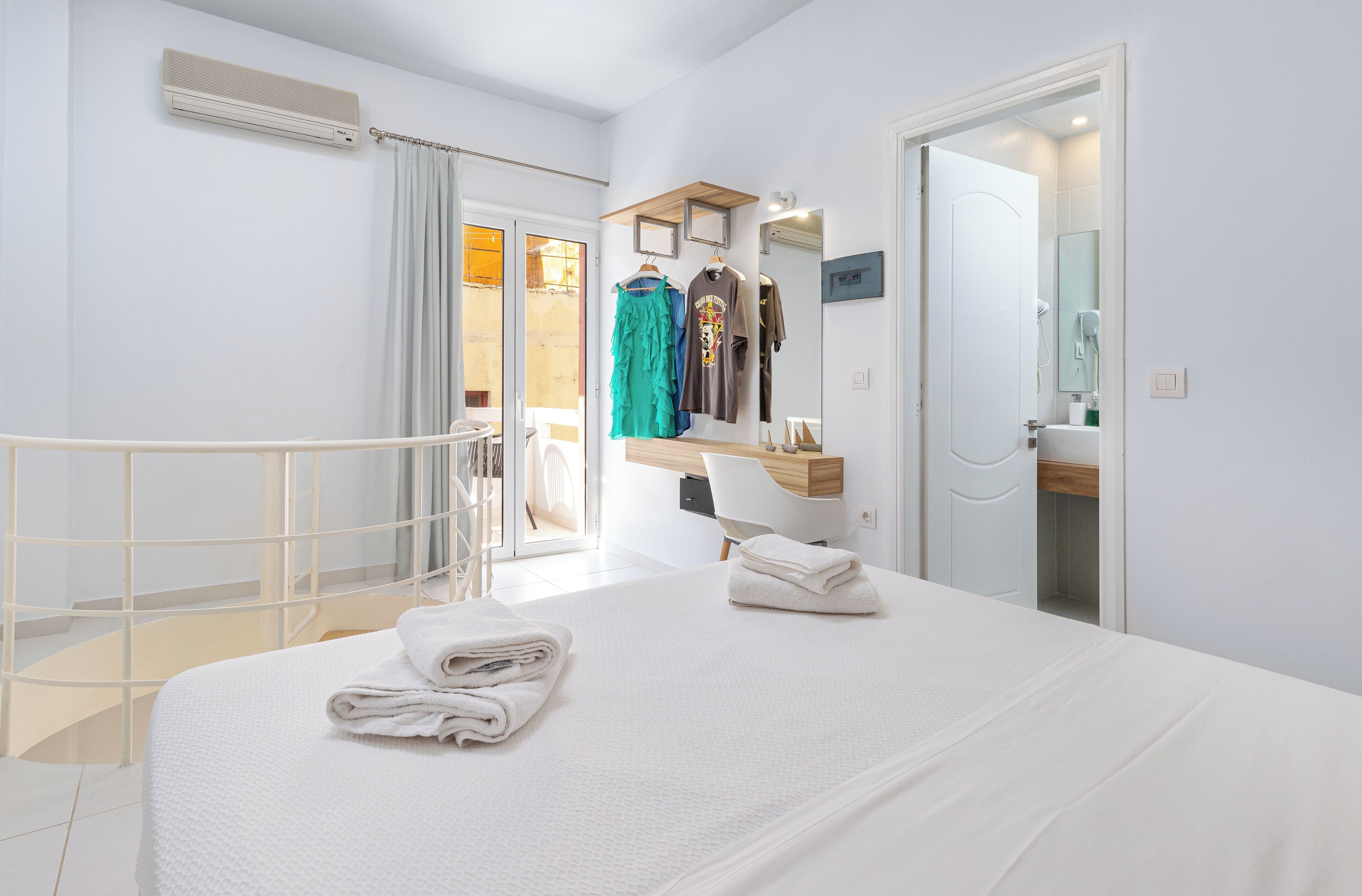 Notus Hotel