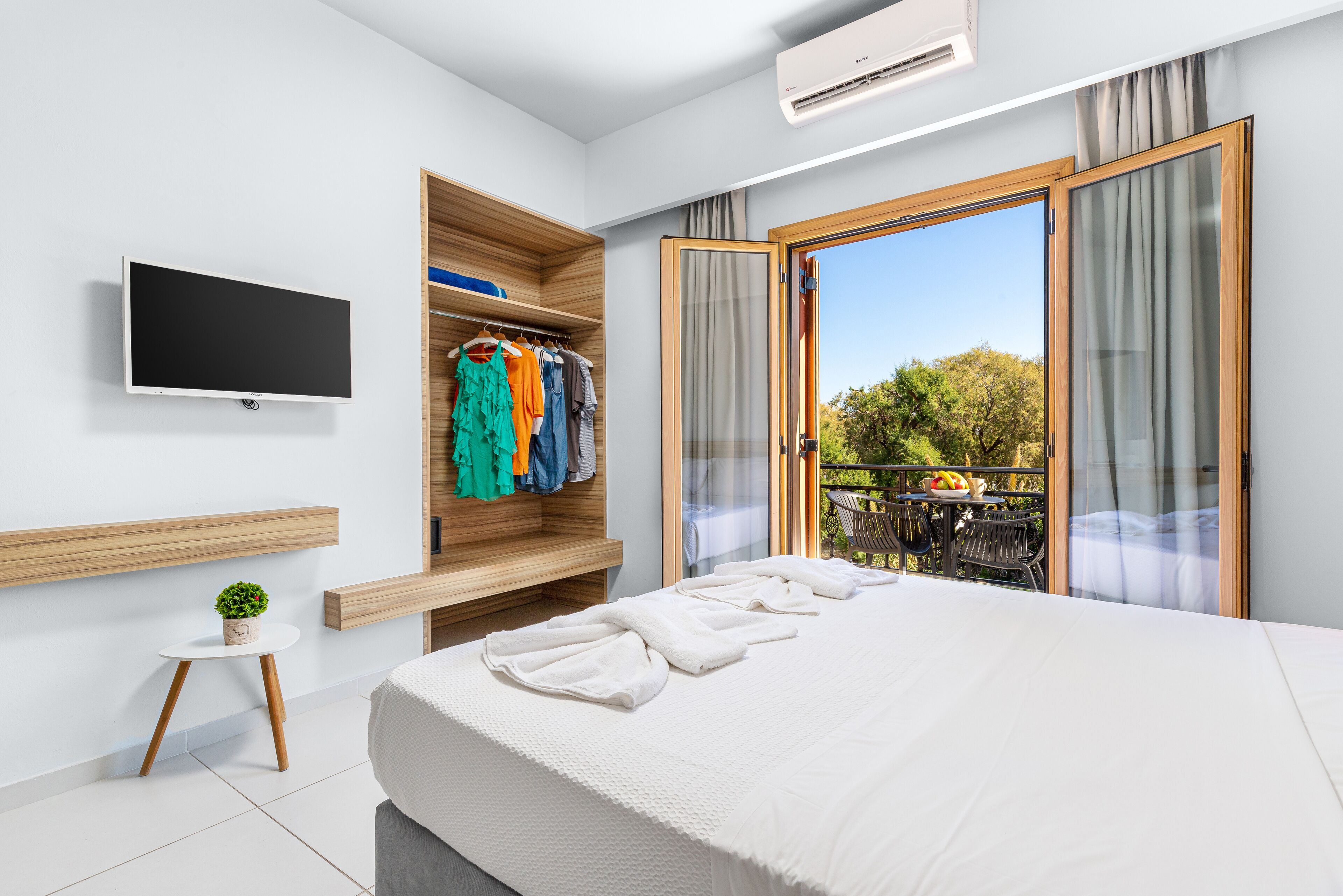 Notus Hotel