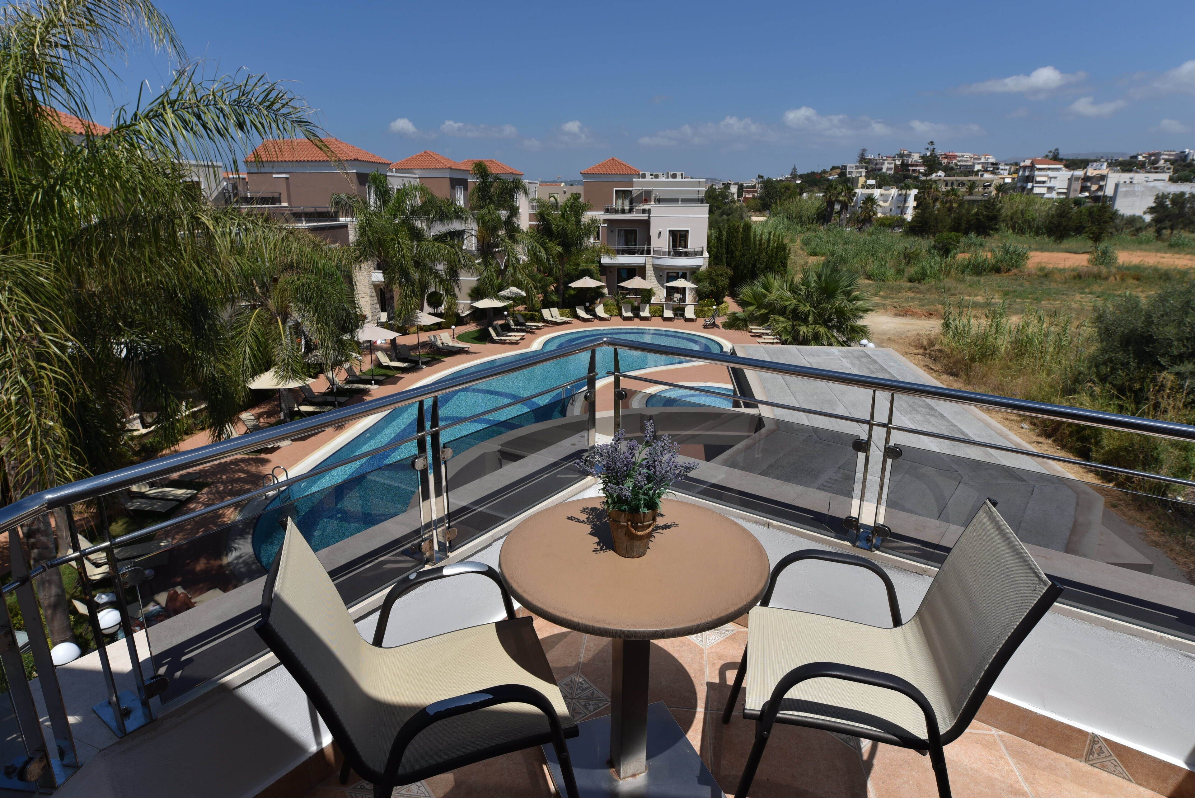 Okeanis Golden Resort