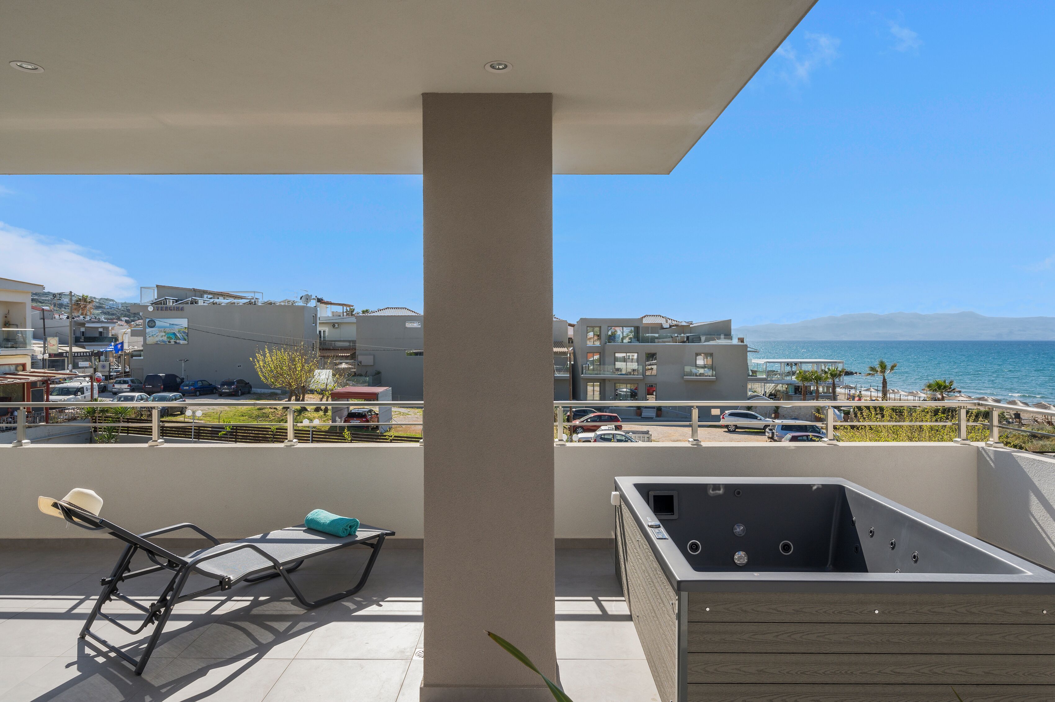 Ostrakon Suites