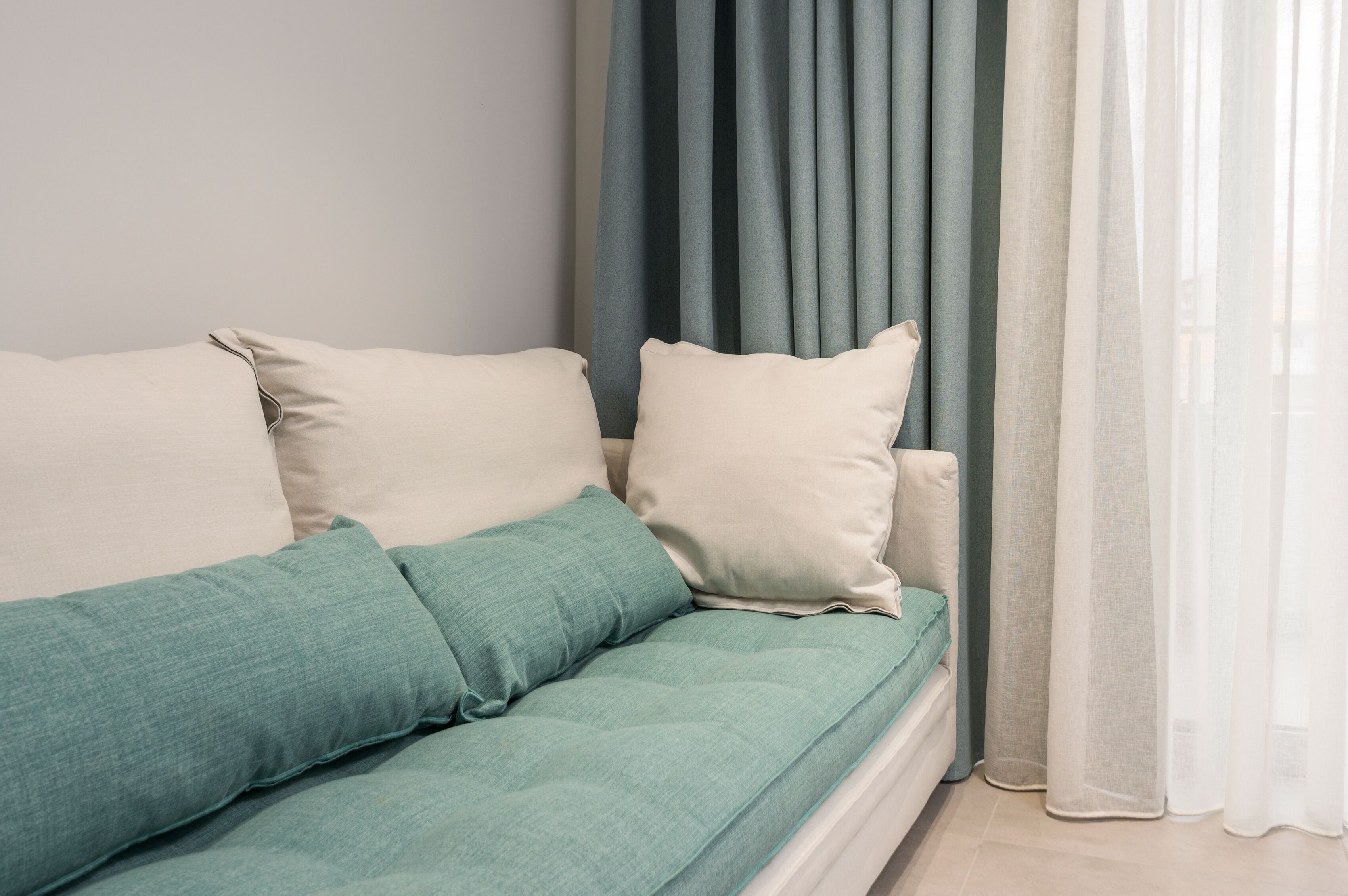 Ostrakon Suites