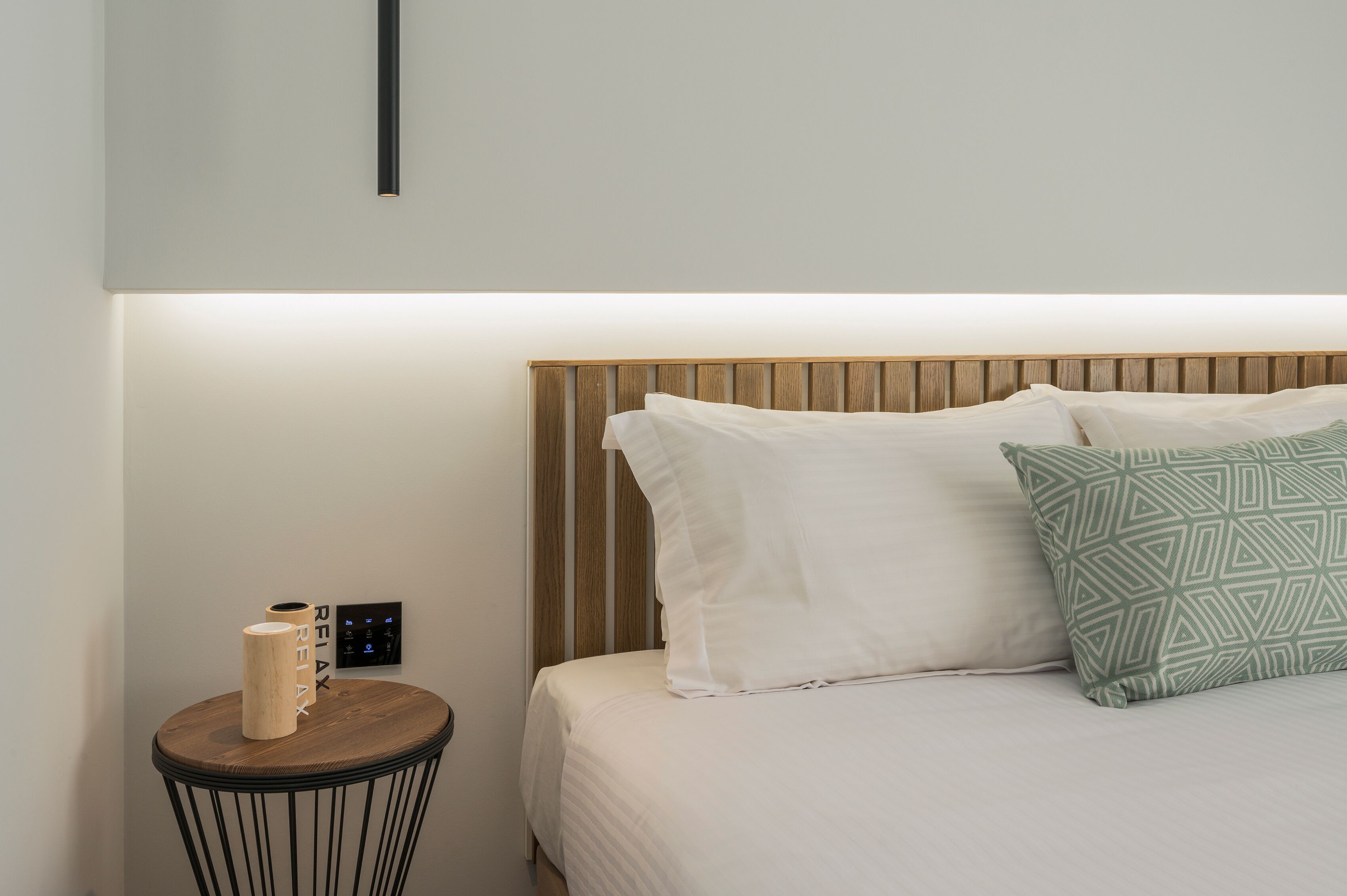 Ostrakon Suites