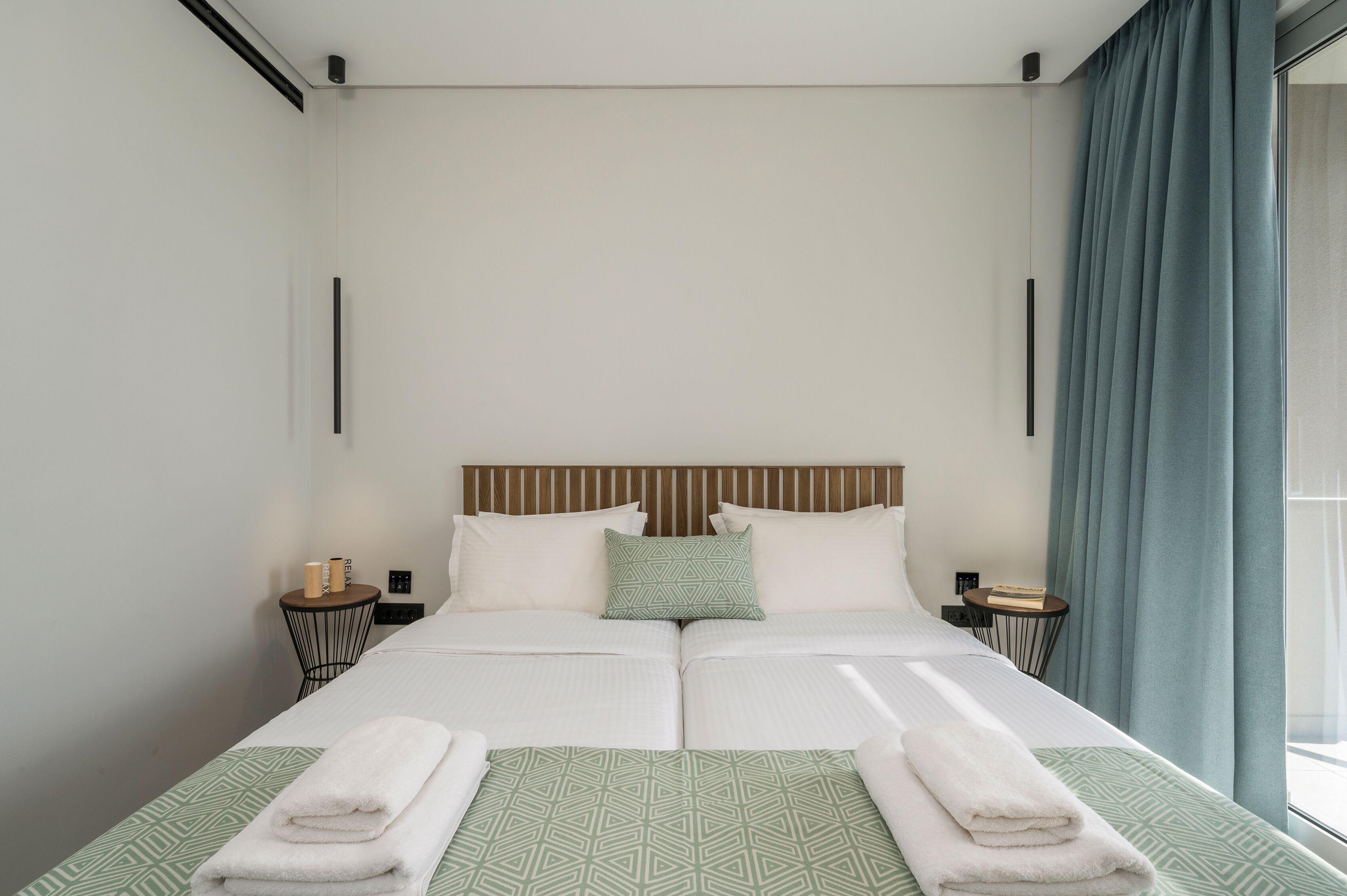 Ostrakon Suites