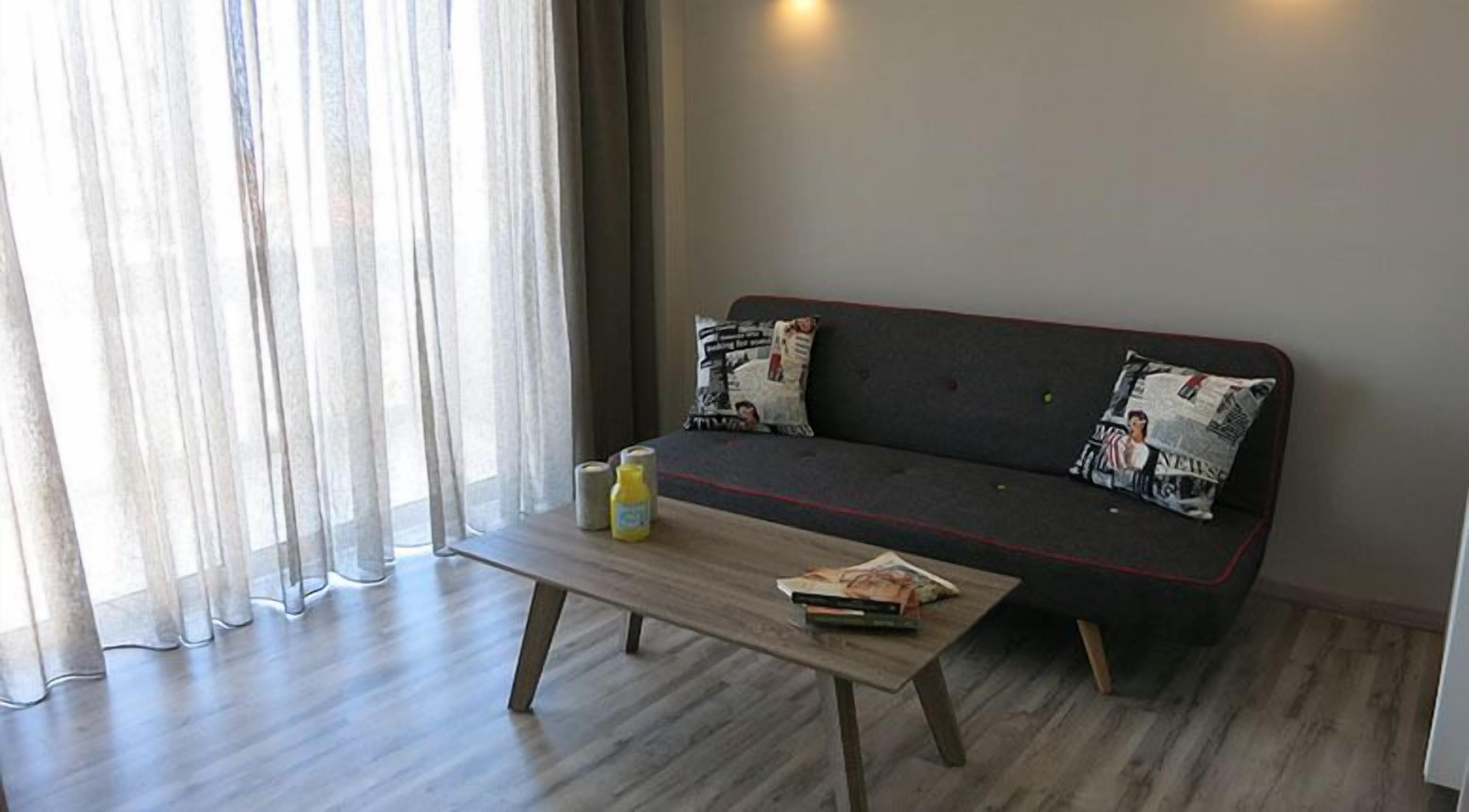 Pantheon Apartments