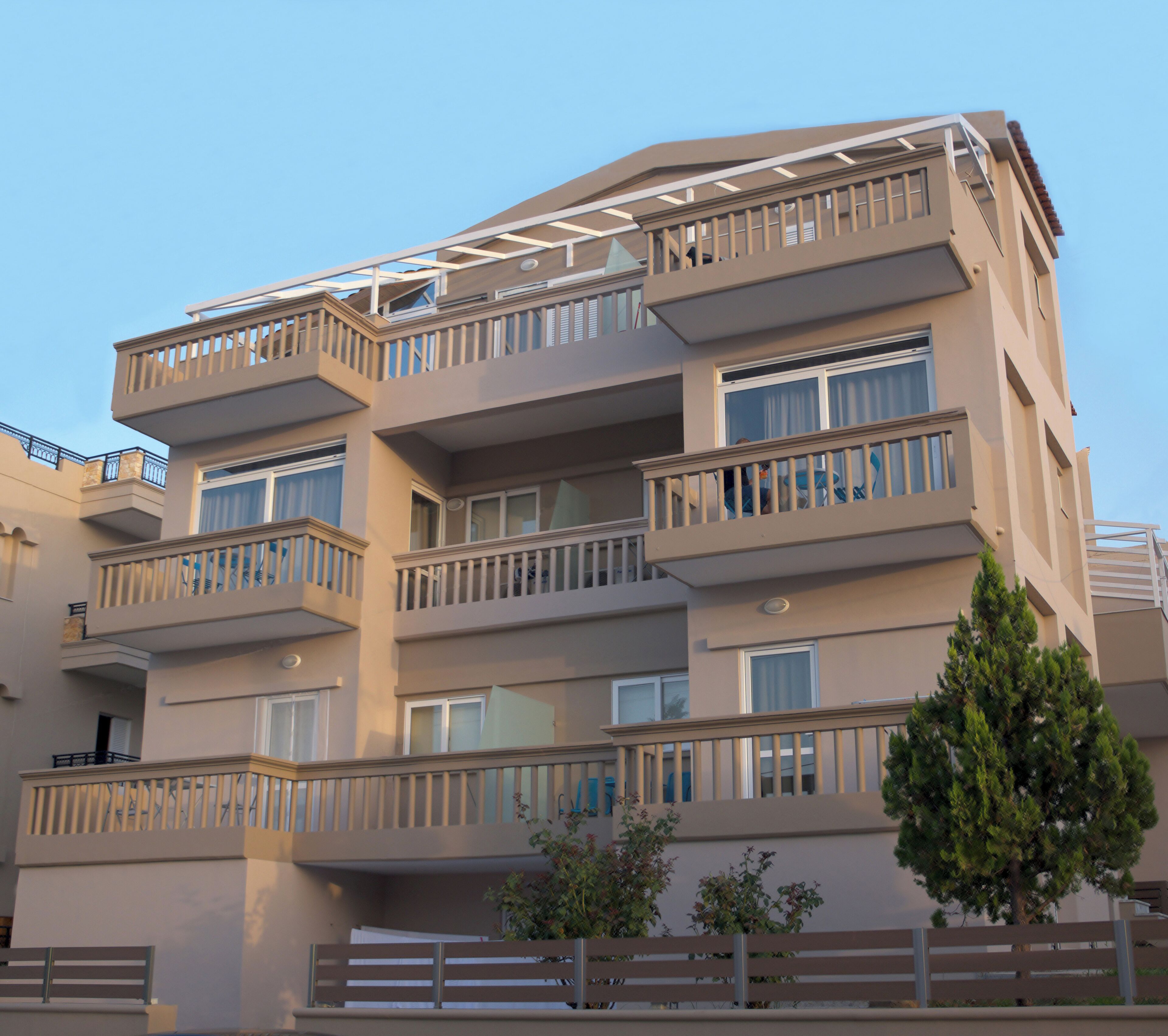 Pantheon Apartments