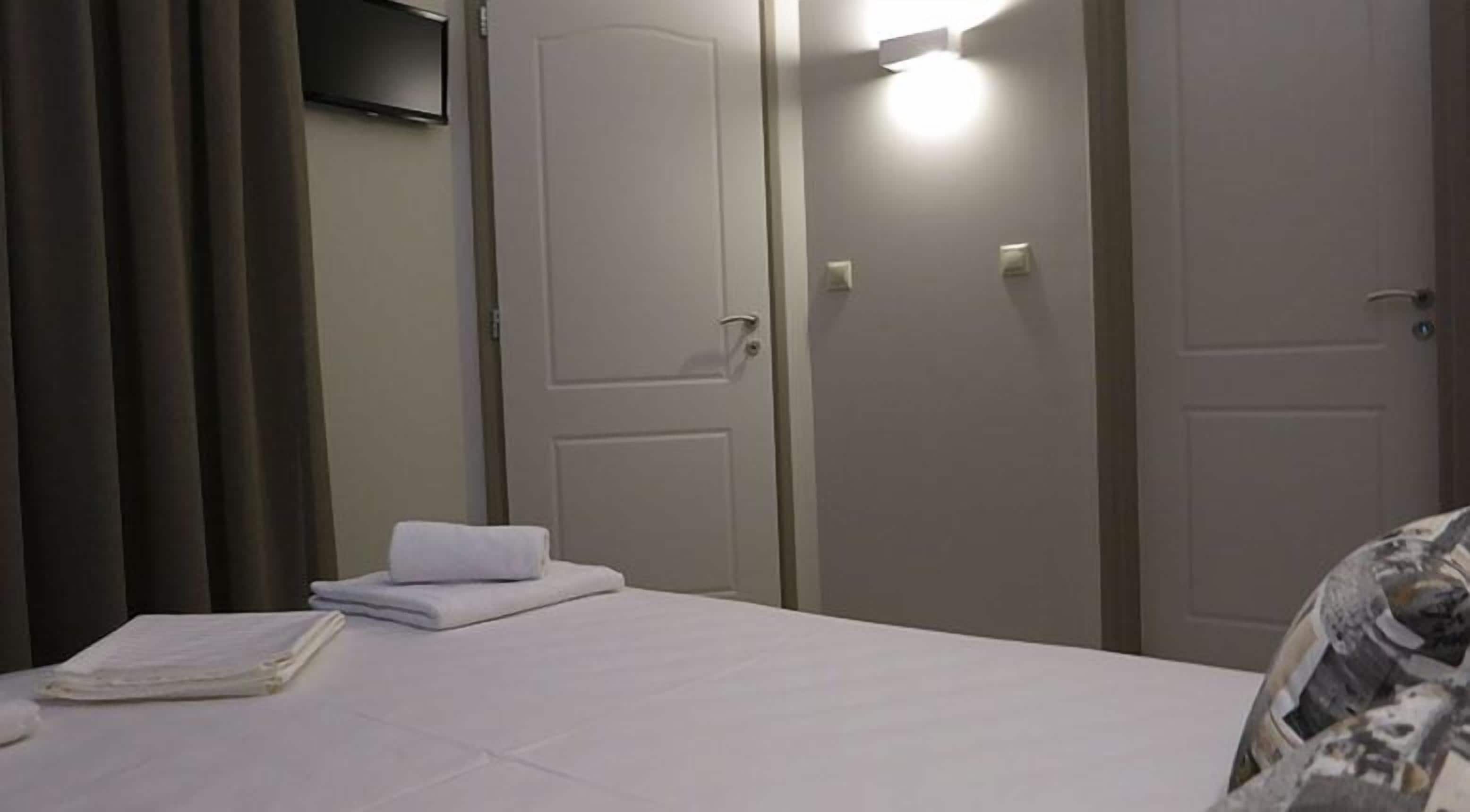Pantheon Apartments