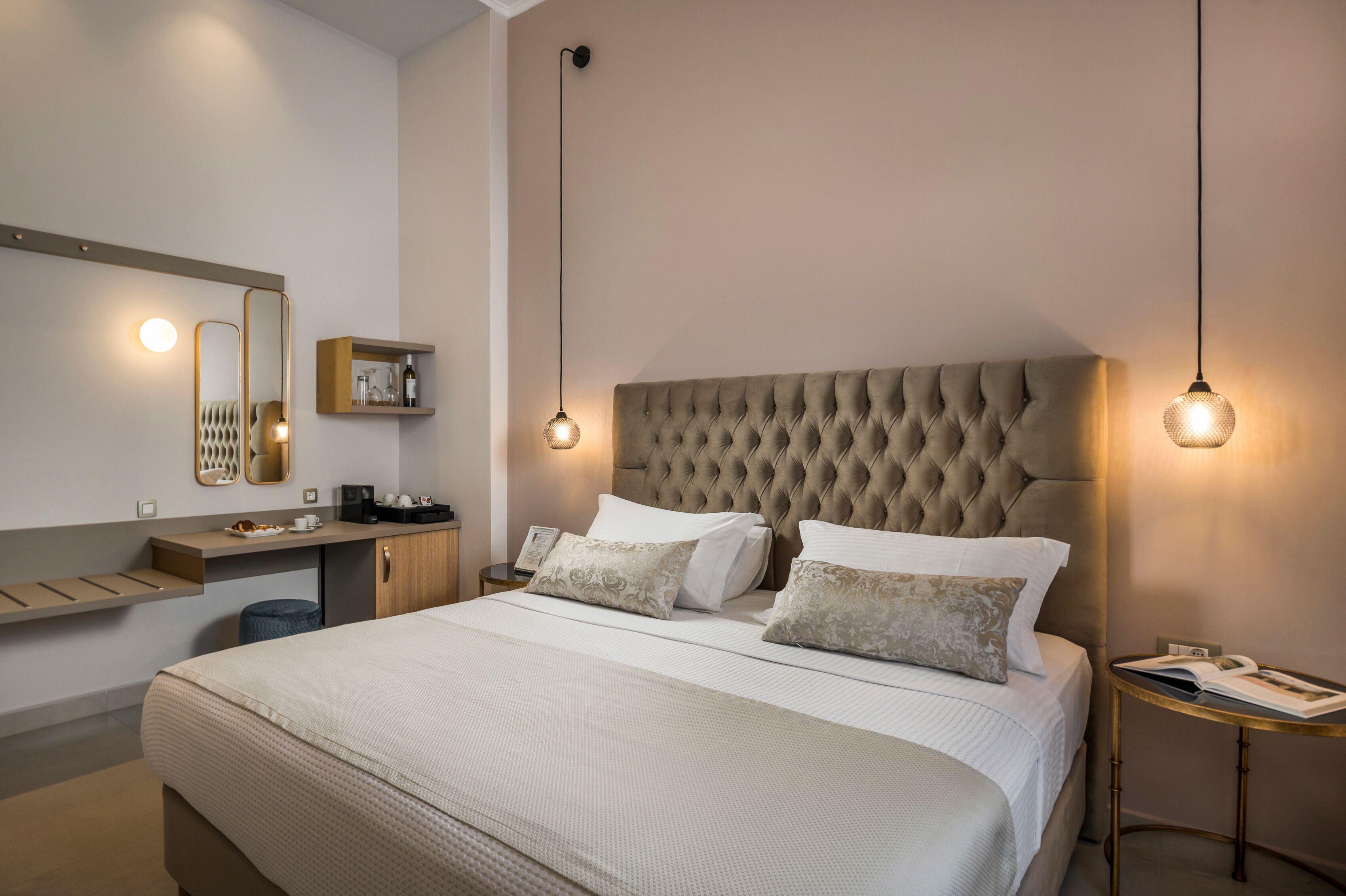 Plaza 1866 Superior City Rooms Chania