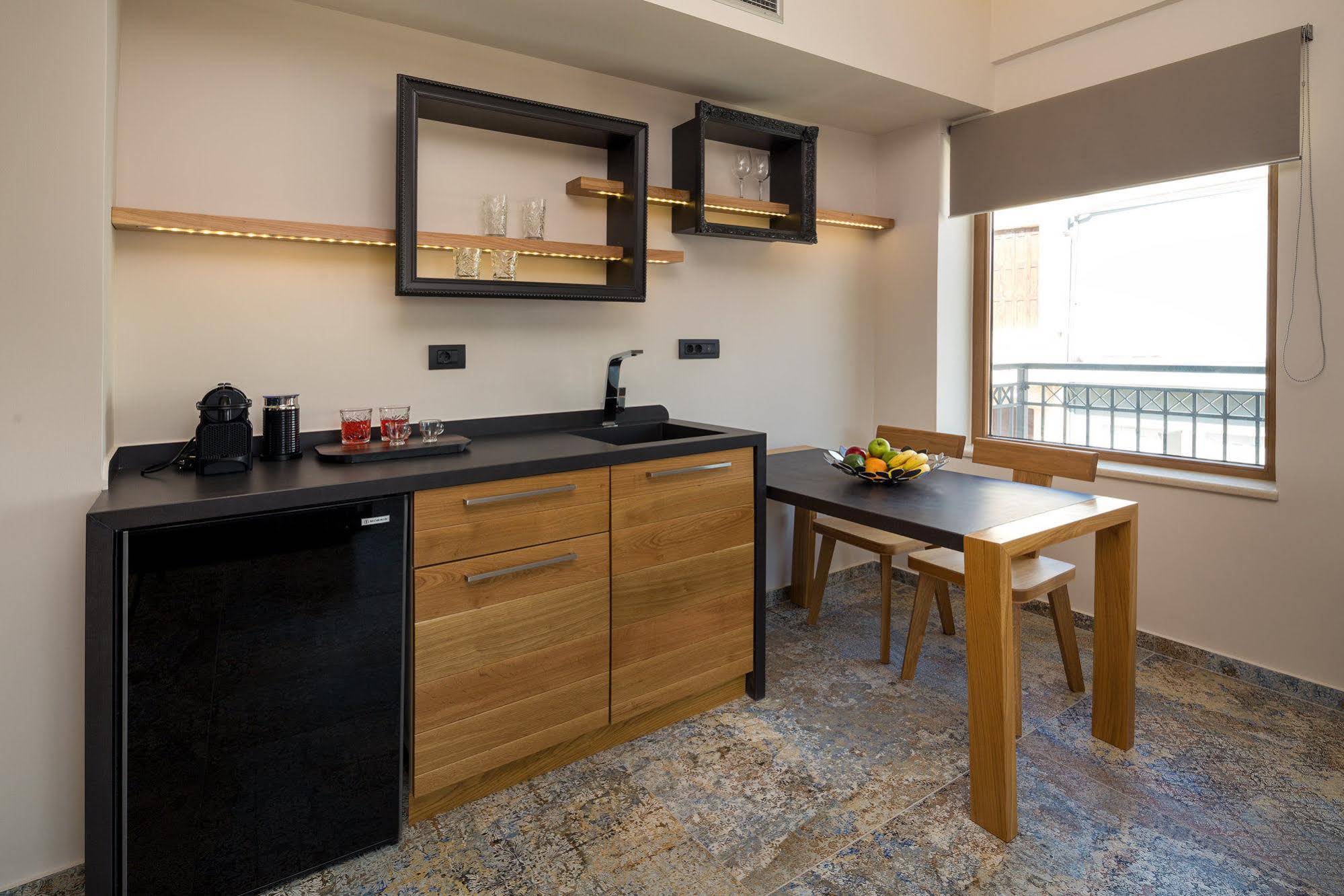 Querini Luxury Suites