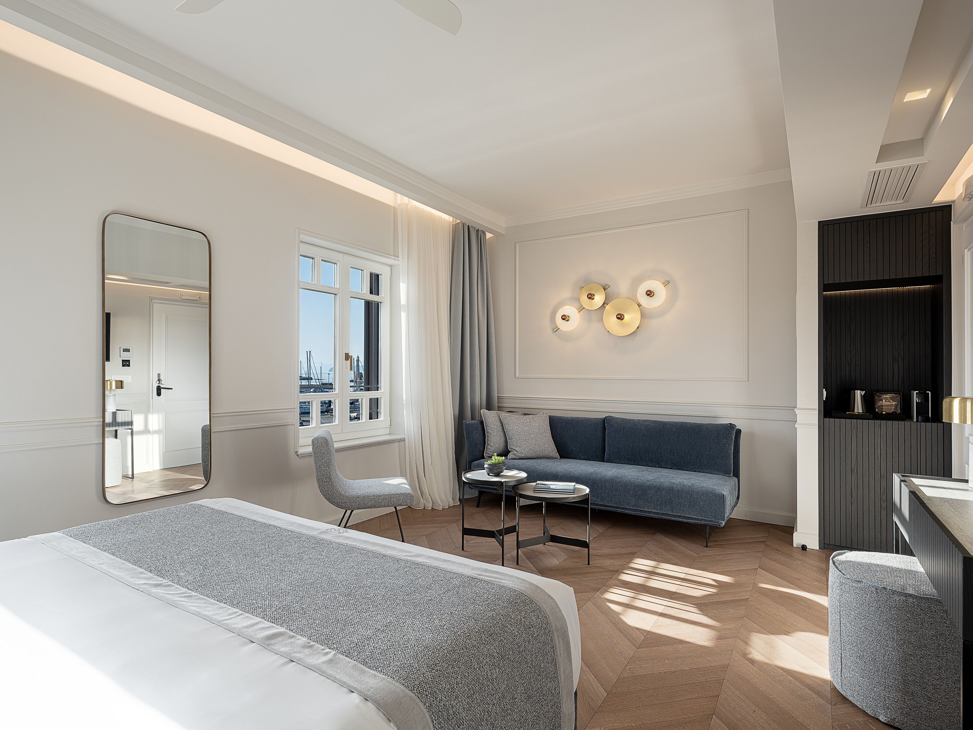 Riviera Suites