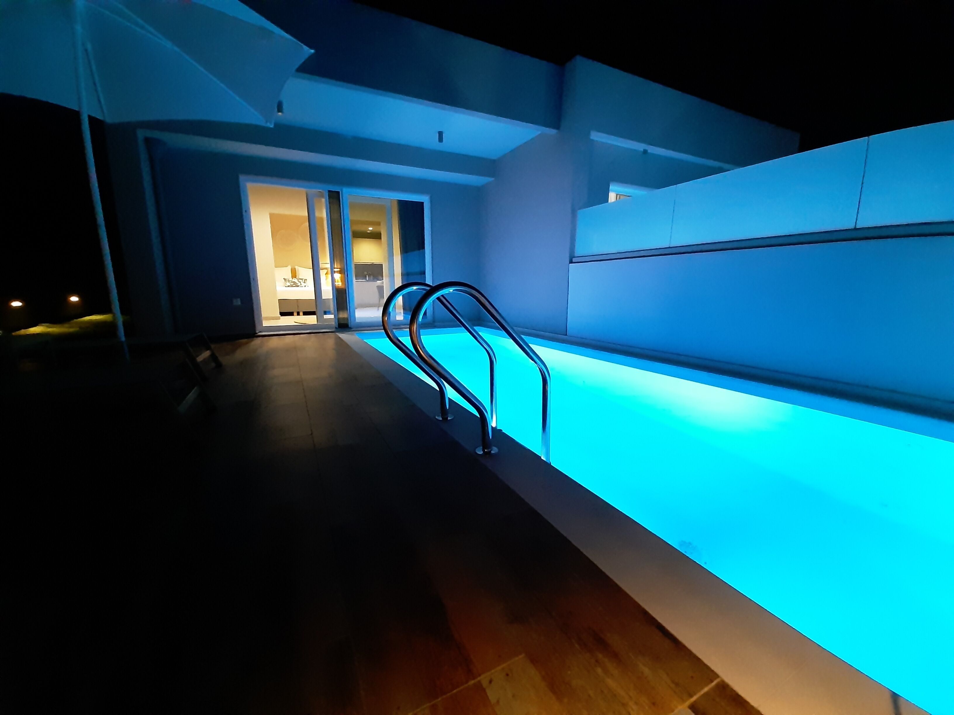 Sarpidon Suites