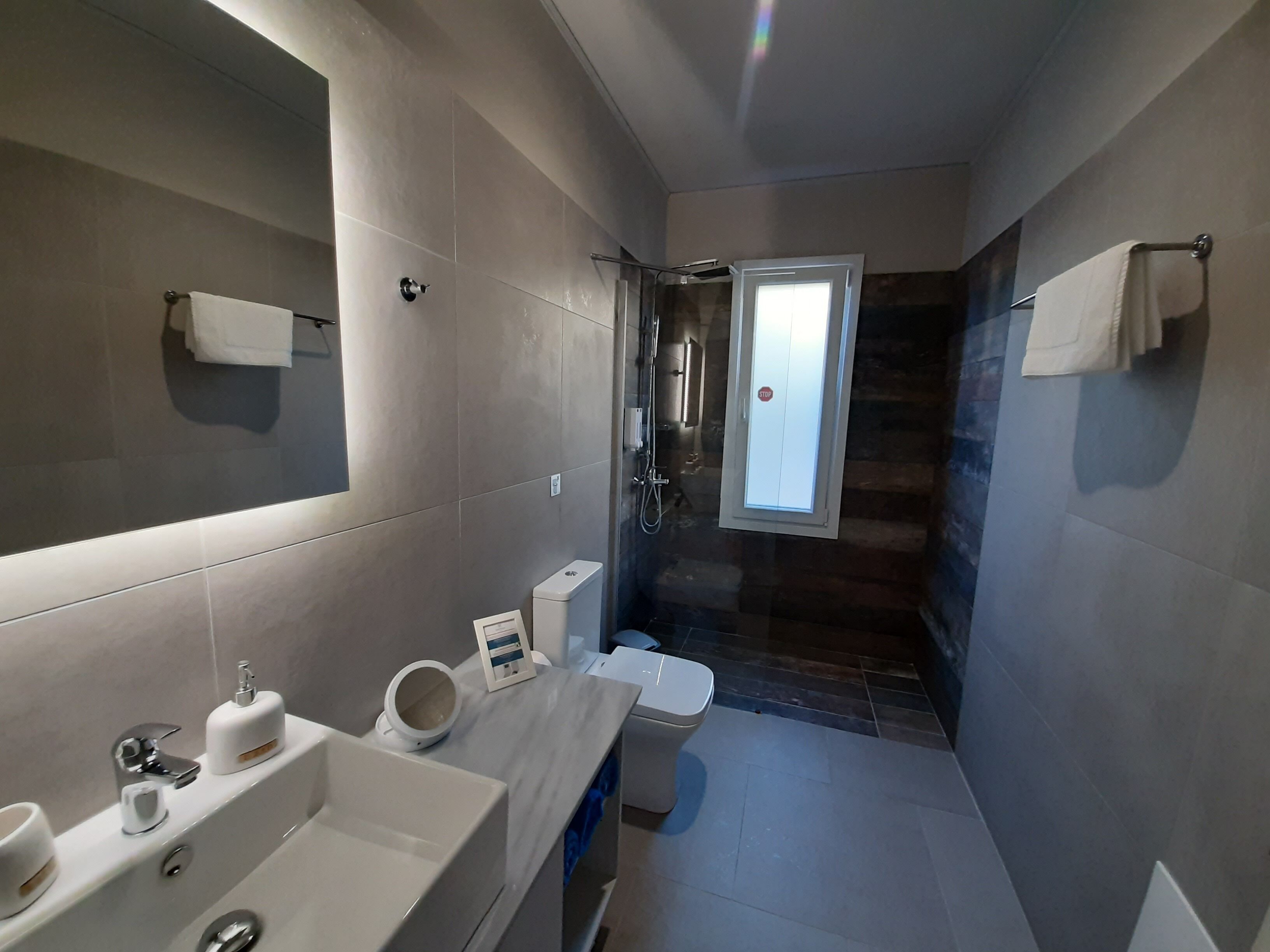 Sarpidon Suites