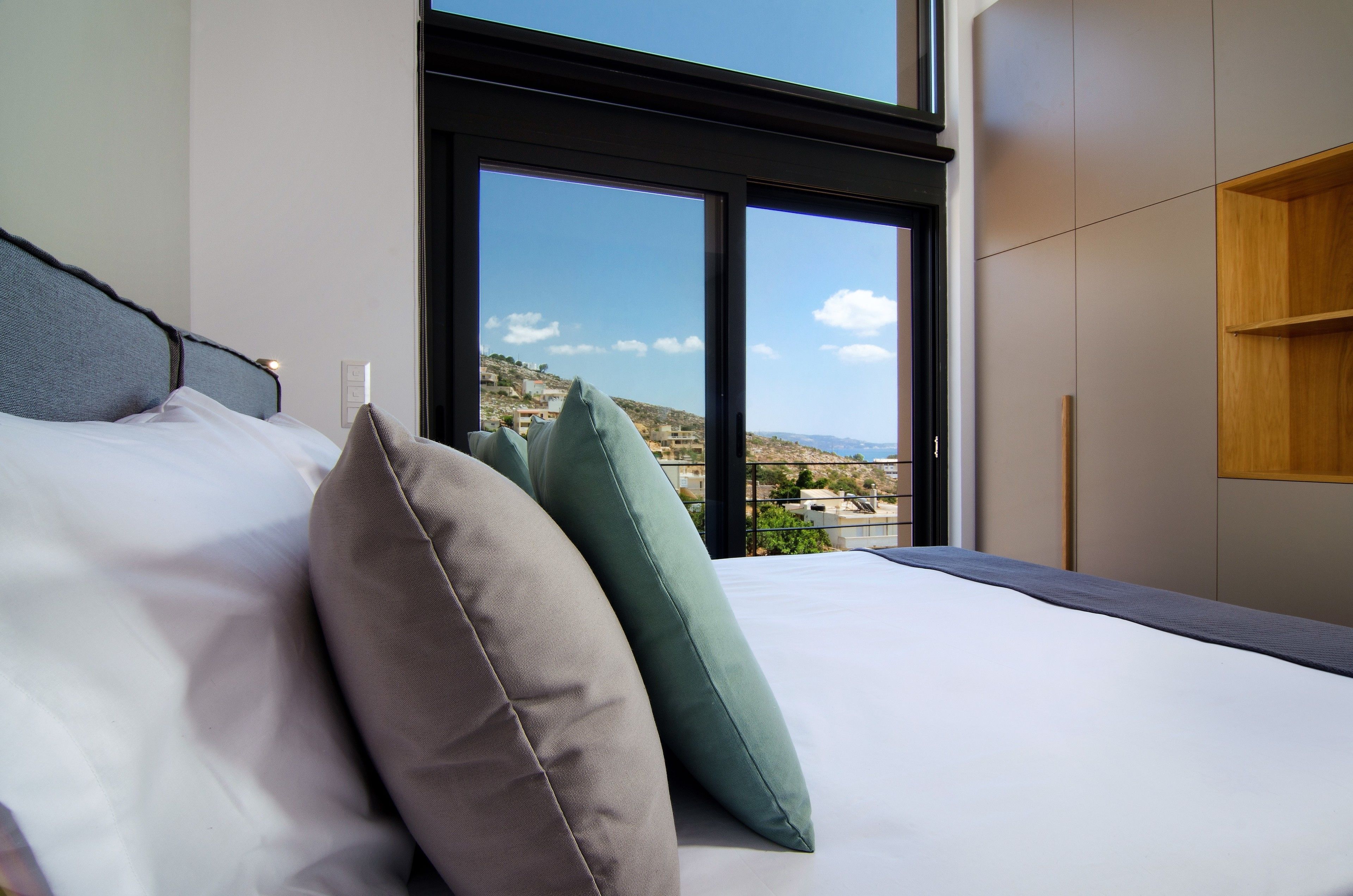 Seametry Luxury Living Apartments