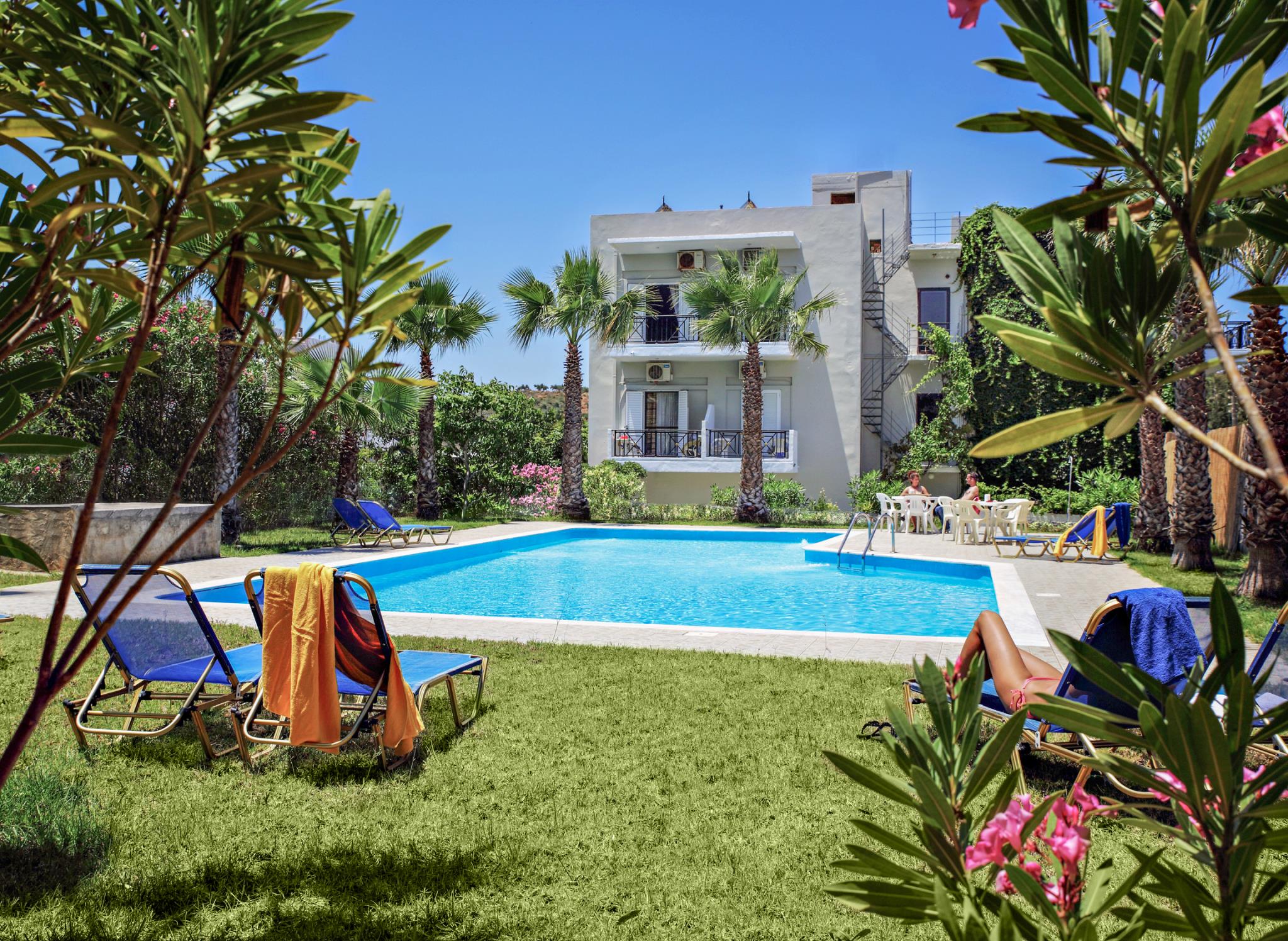 Sea View Hotel & Apartments