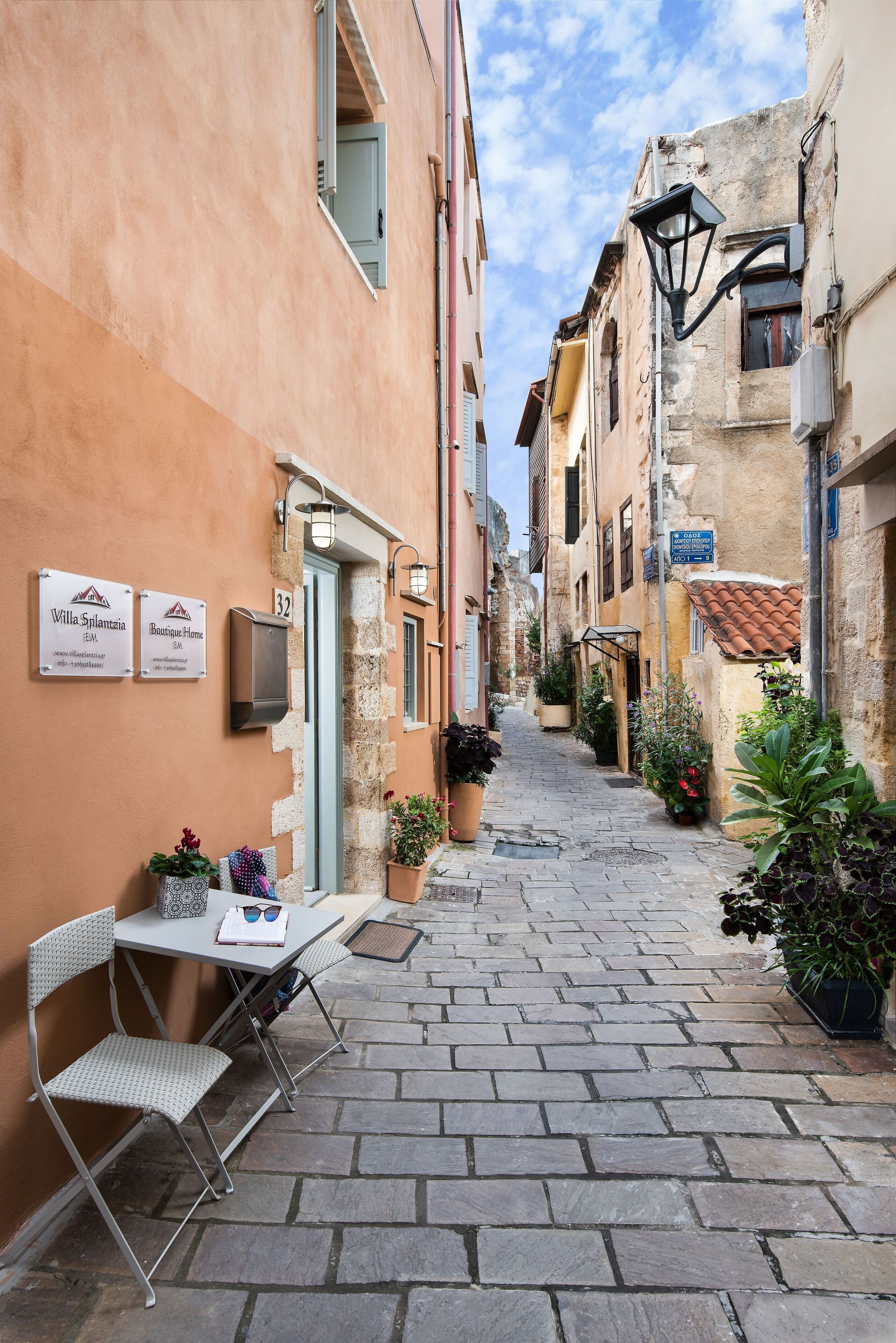 Splantzia Houses Boutique Home