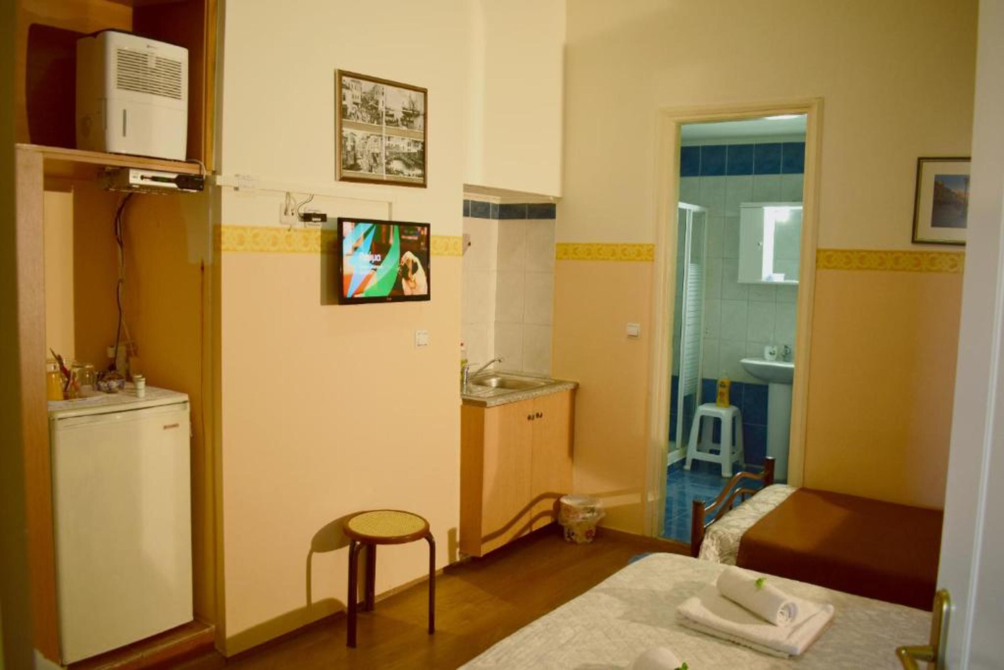 Stoa Rooms Chania