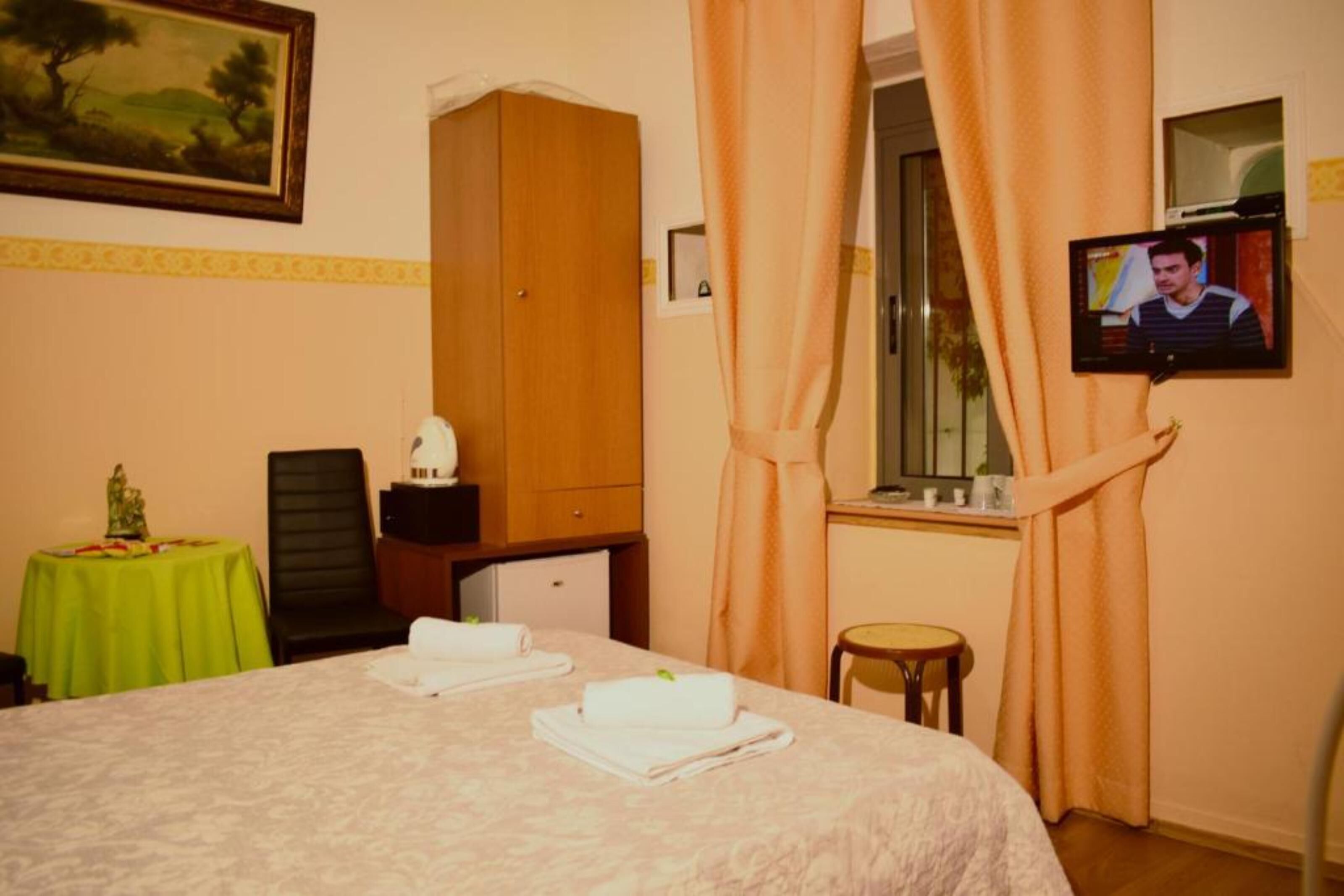 Stoa Rooms Chania