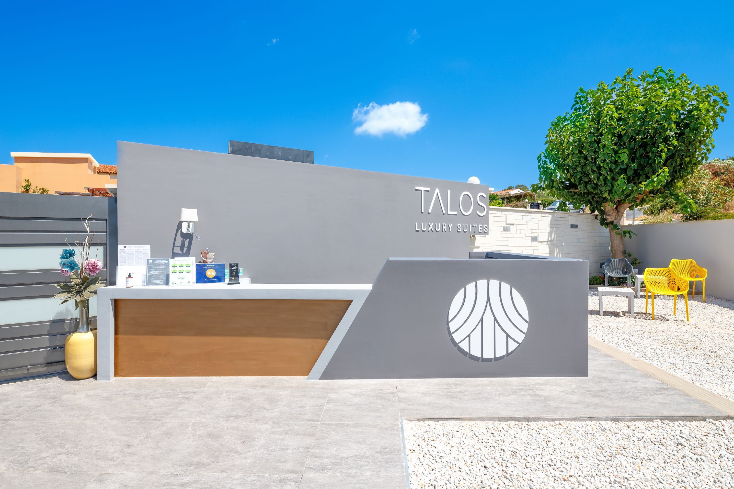 Talos Luxury Suites