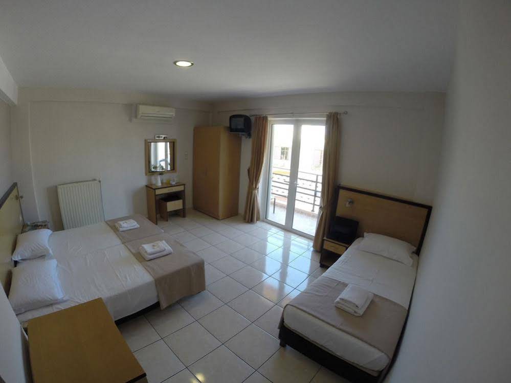 Theofilos Hotel