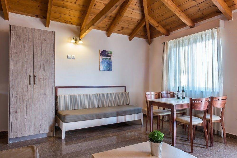 Vergina Beach Hotel
