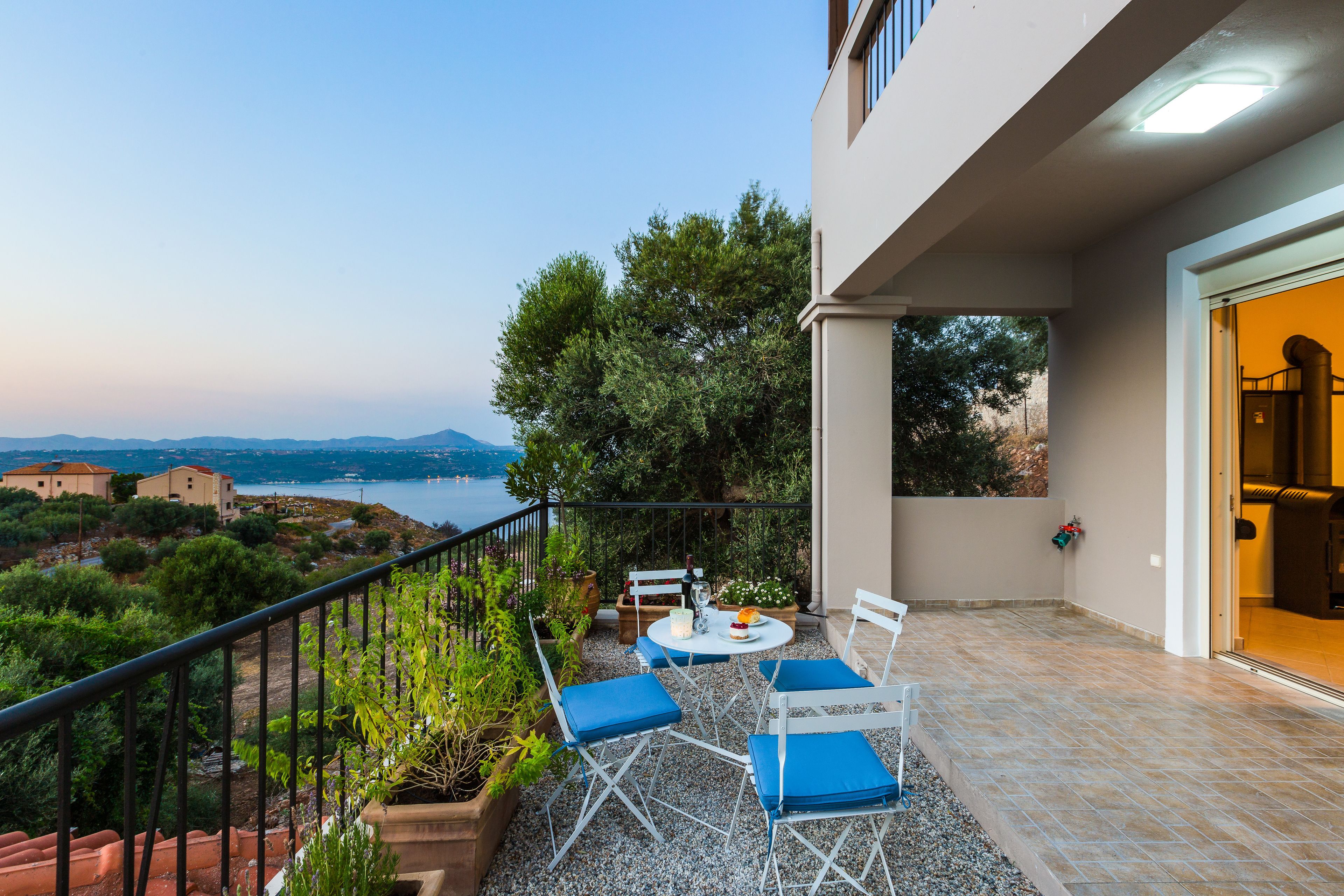 Villa Alysso