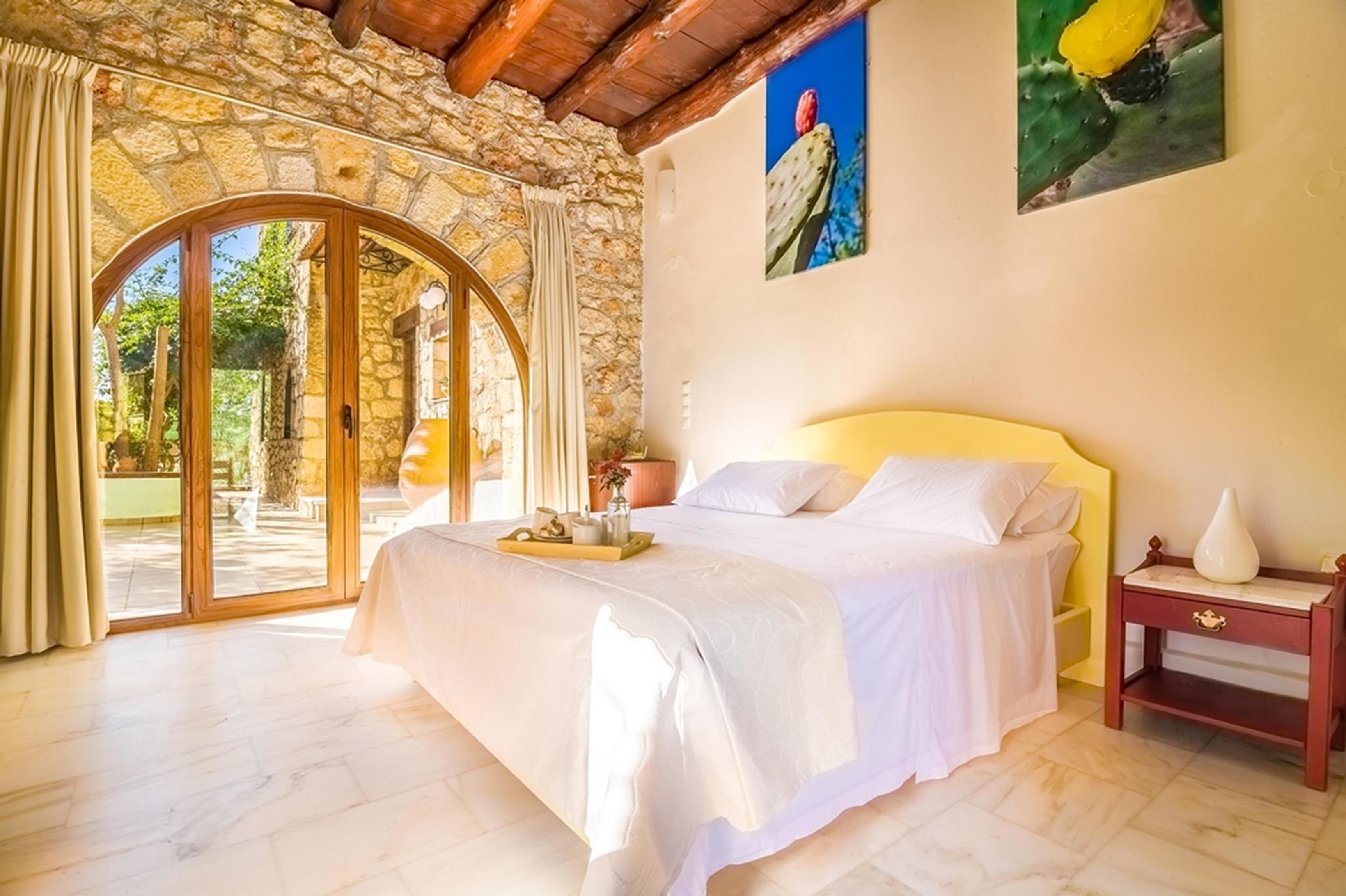 Villa Kastro Estate