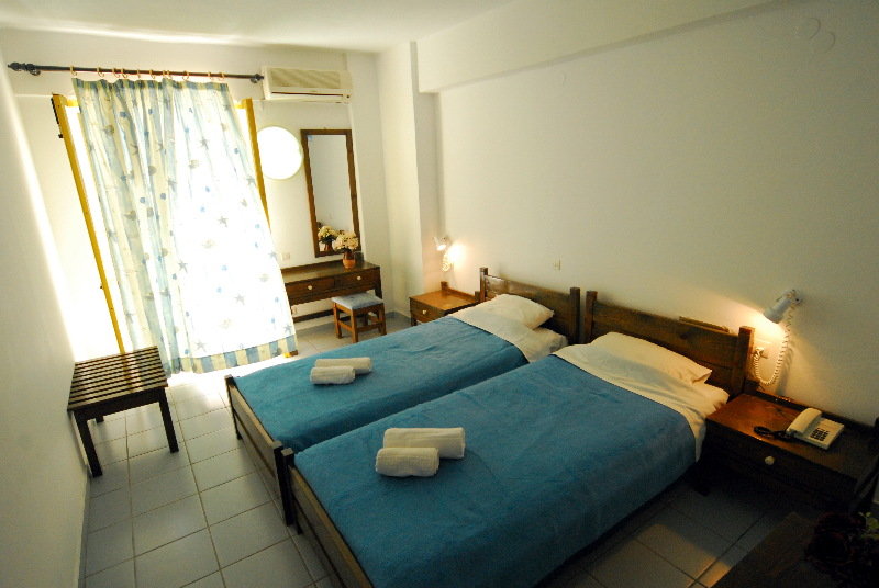 Acropolis Apartments