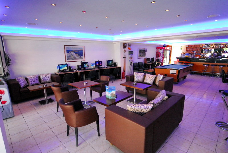 Acropolis Apartments