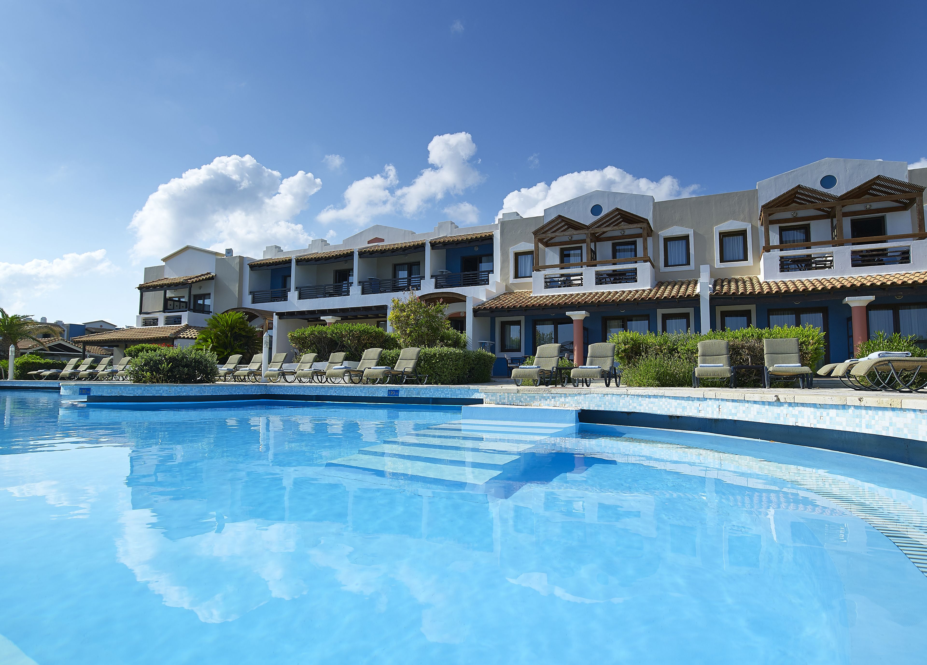 Knossos Royal Hotel