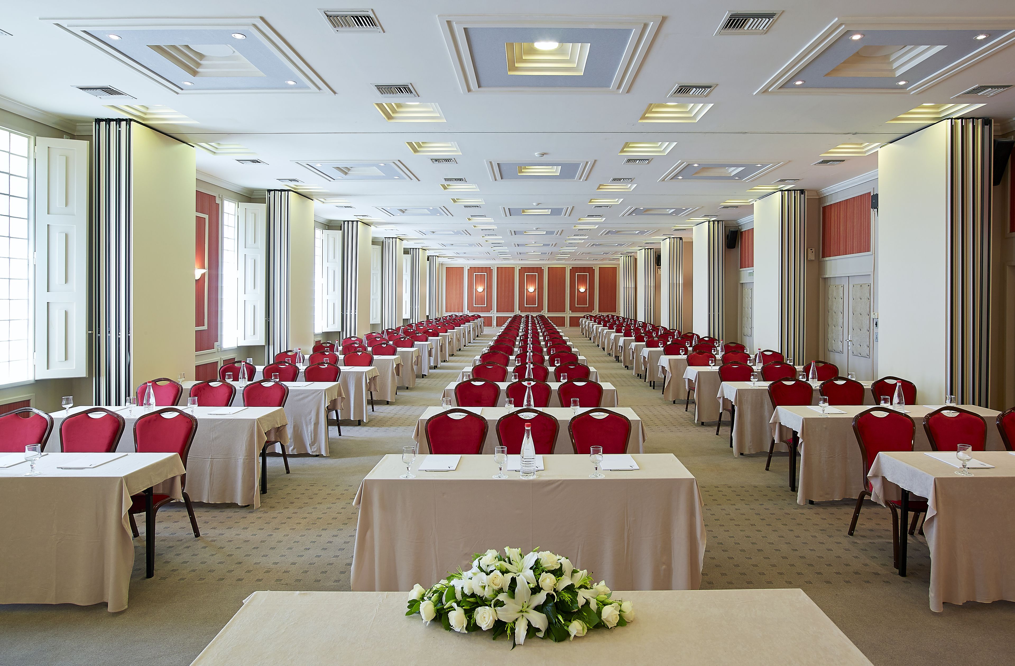 Knossos Royal Hotel