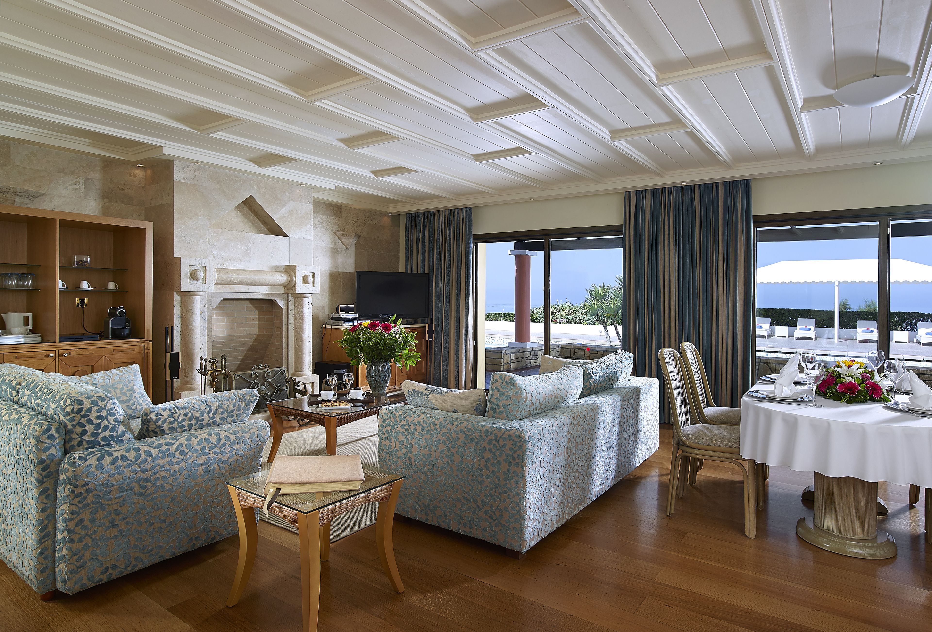 Knossos Royal Villas