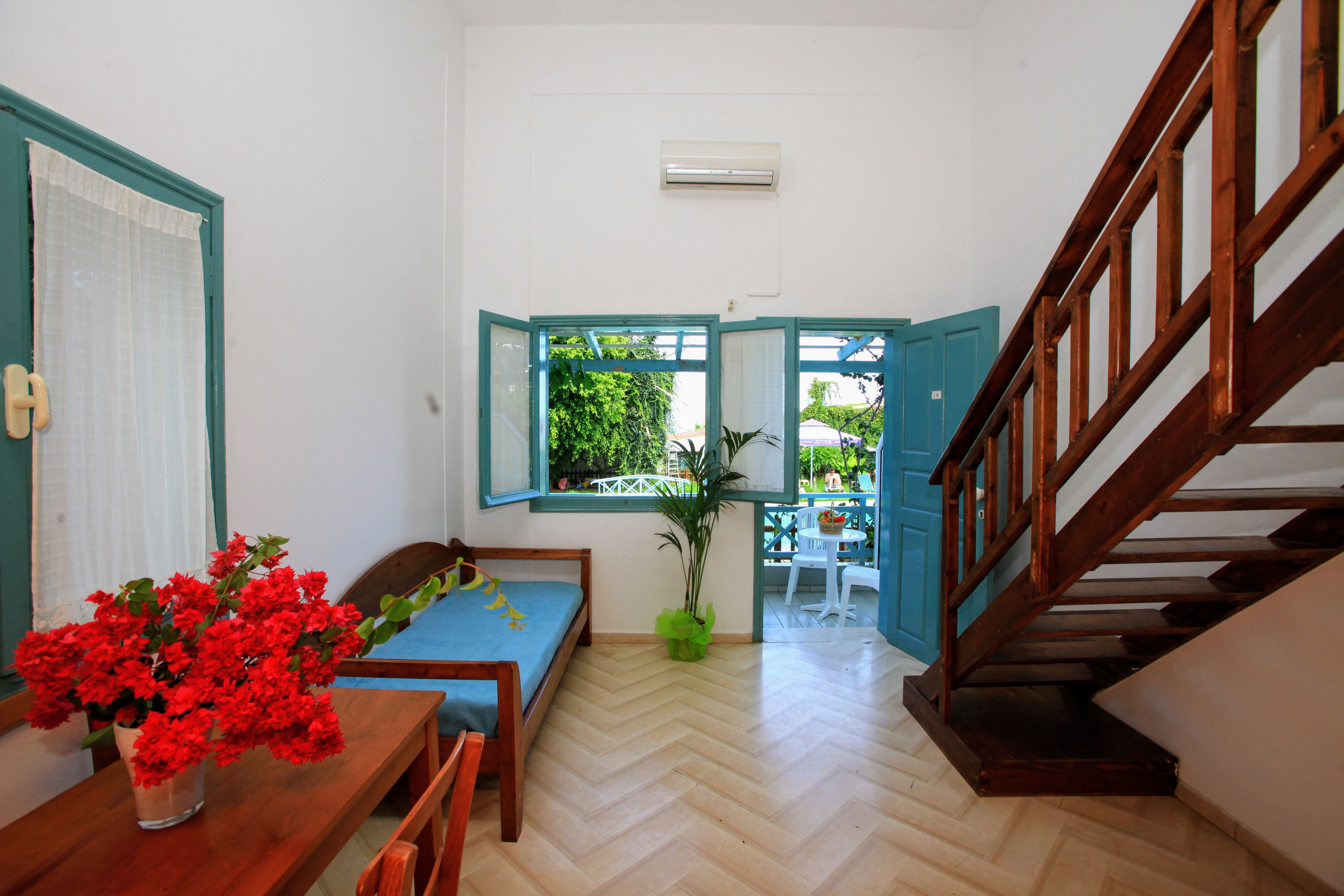 Anatoli Apartments