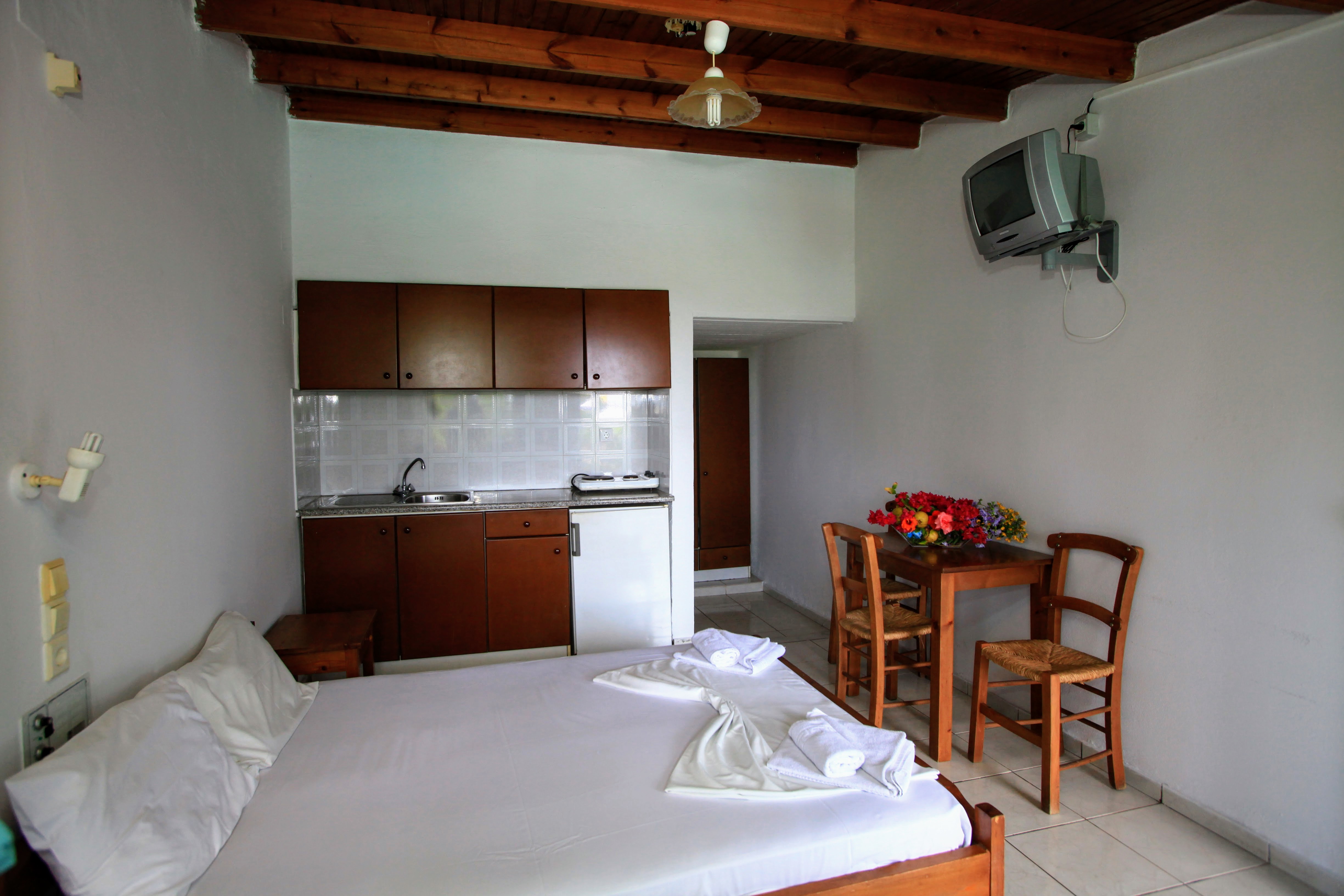 Anatoli Apartments