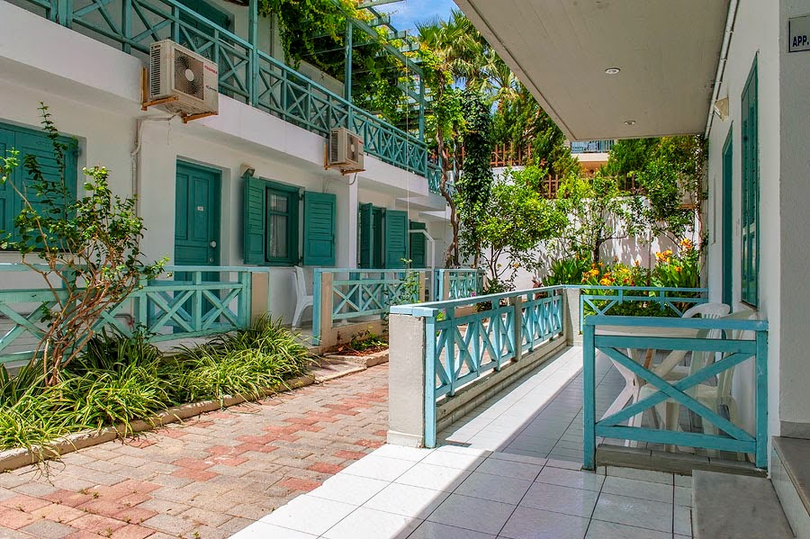 Anatoli Apartments