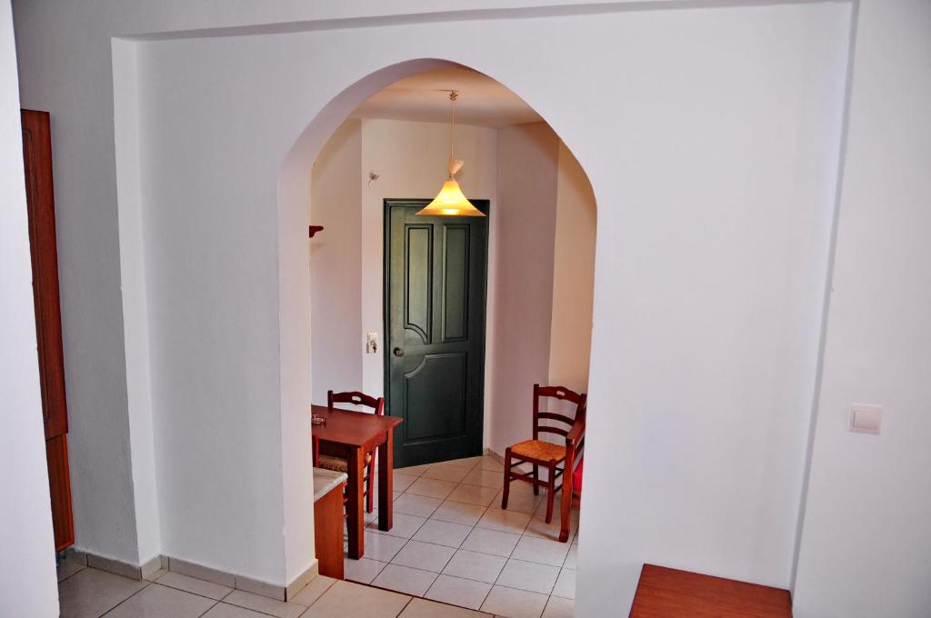 Ariadni Palace