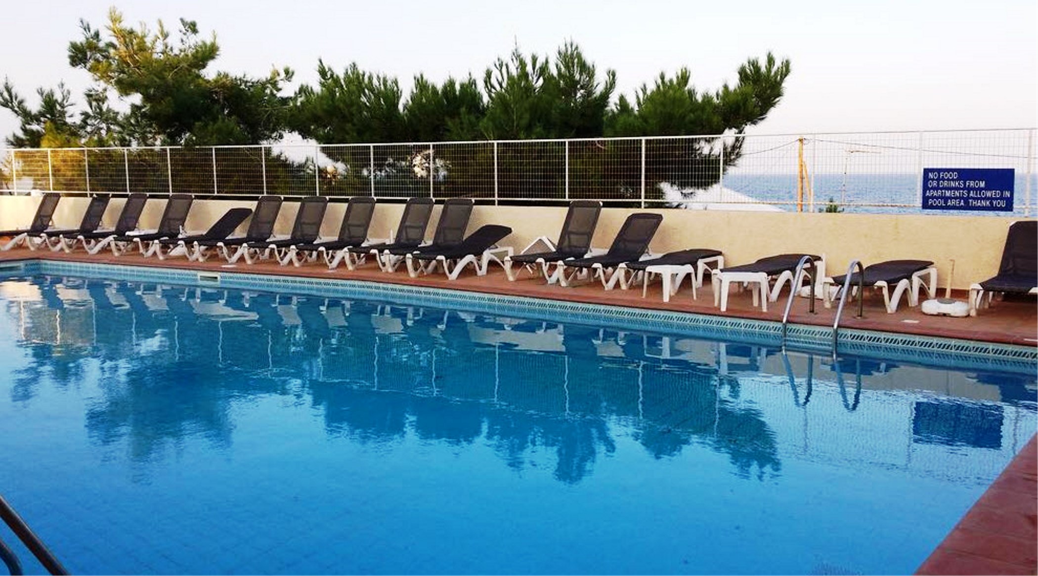 Saradari Beach Hotel