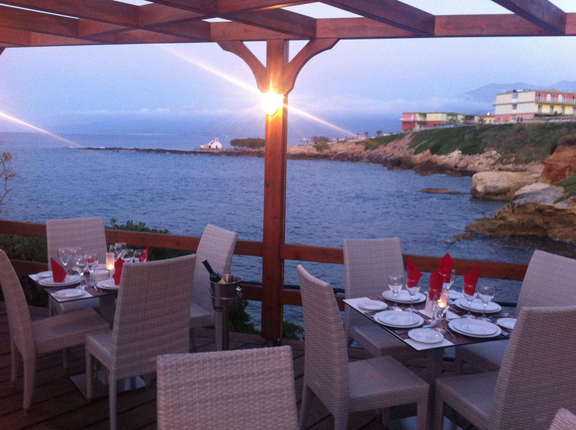 Elmi Suites Beach Hotel