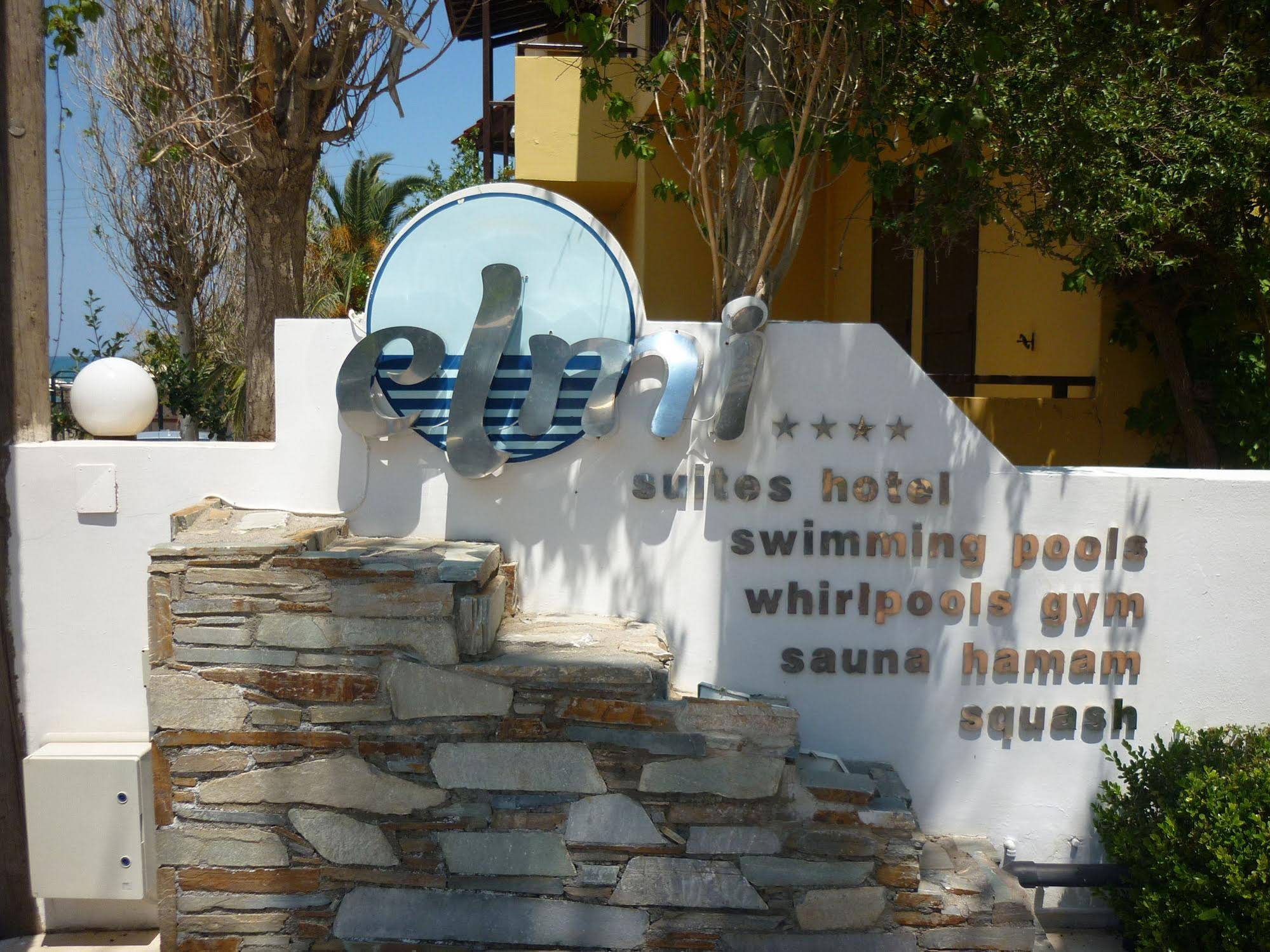 Elmi Suites Beach Hotel
