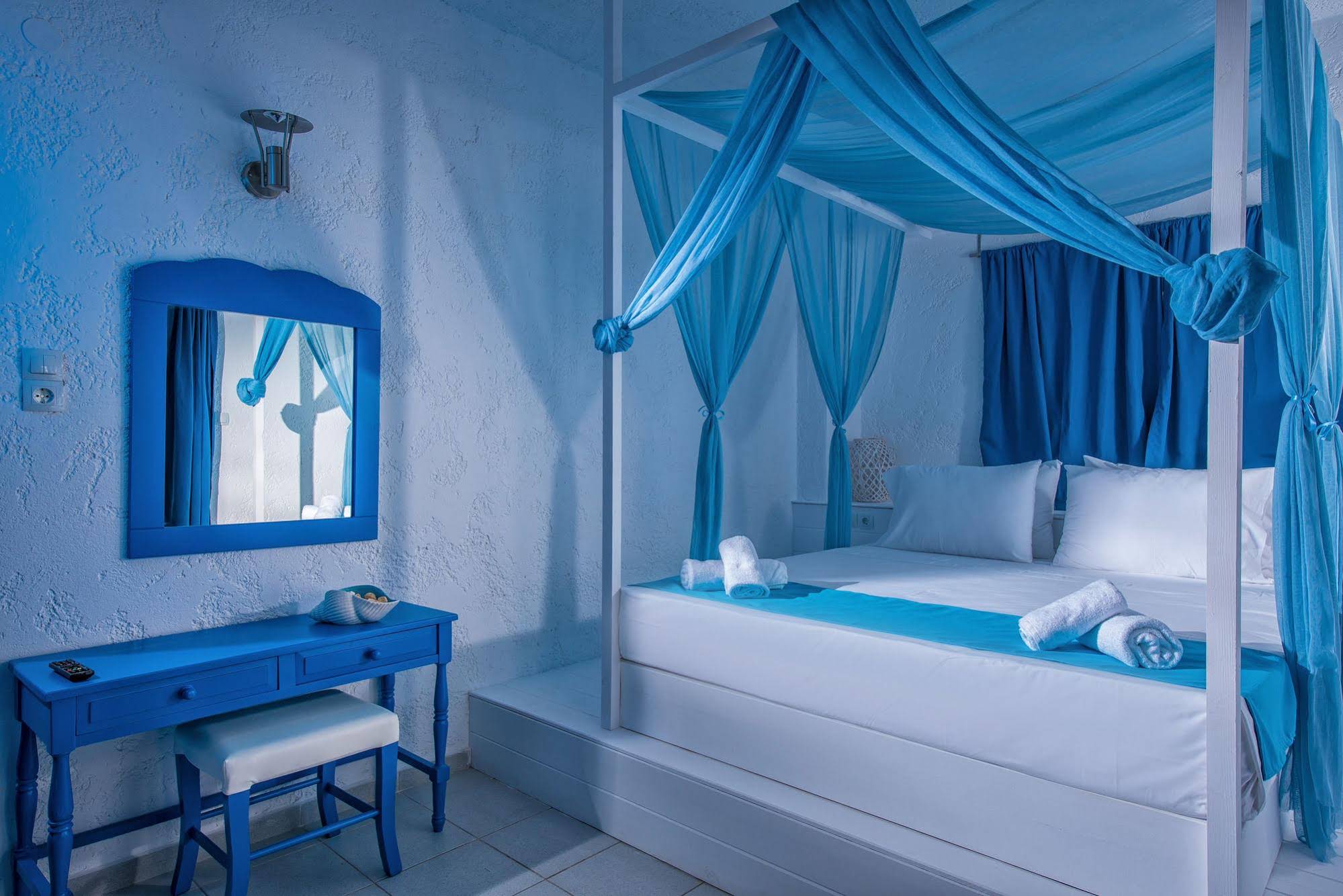 Elmi Suites Beach Hotel