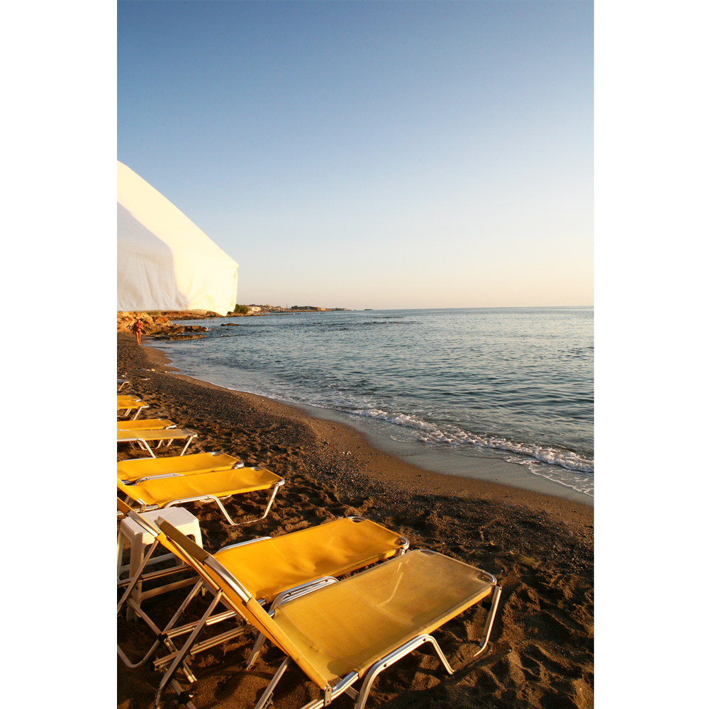 Evelyn Beach Hotel