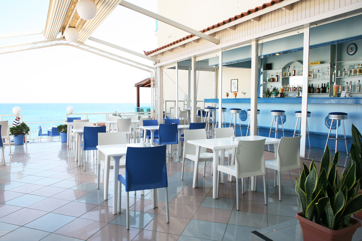 Evelyn Beach Hotel