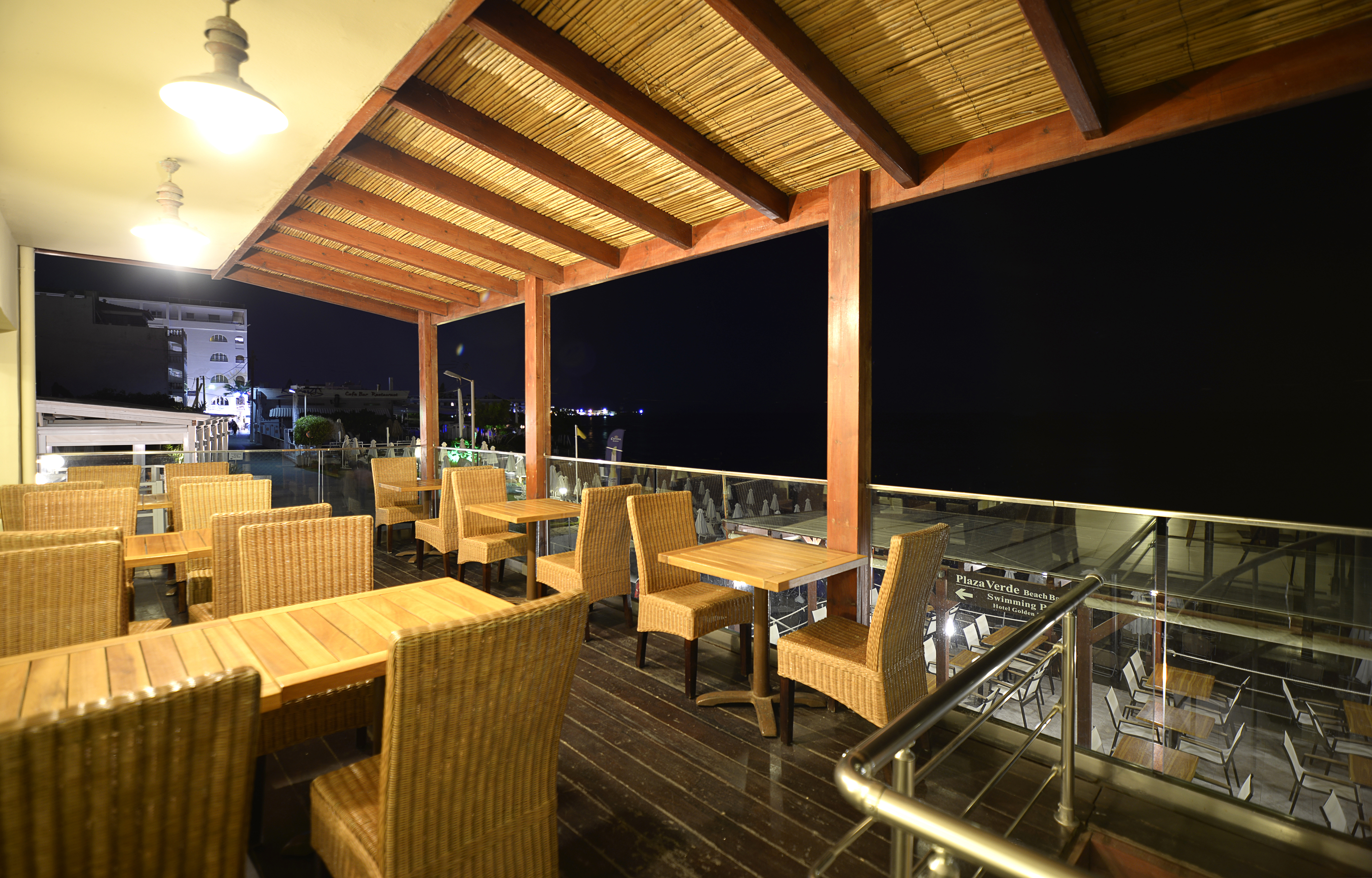 Golden Beach Hotel