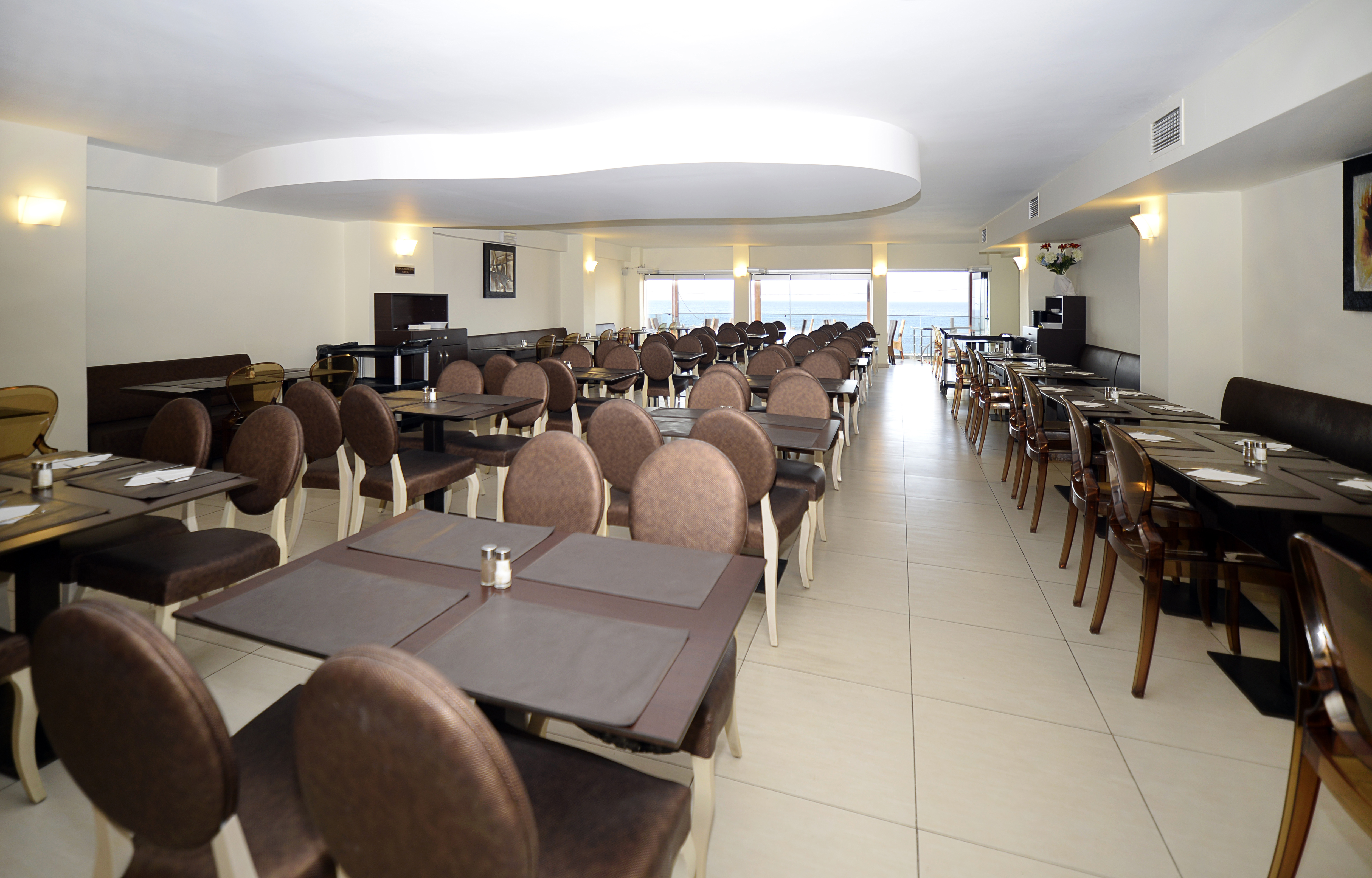 Golden Beach Hotel
